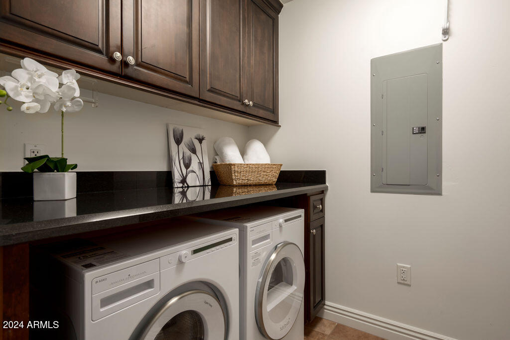 7181 E CAMELBACK Road 1106