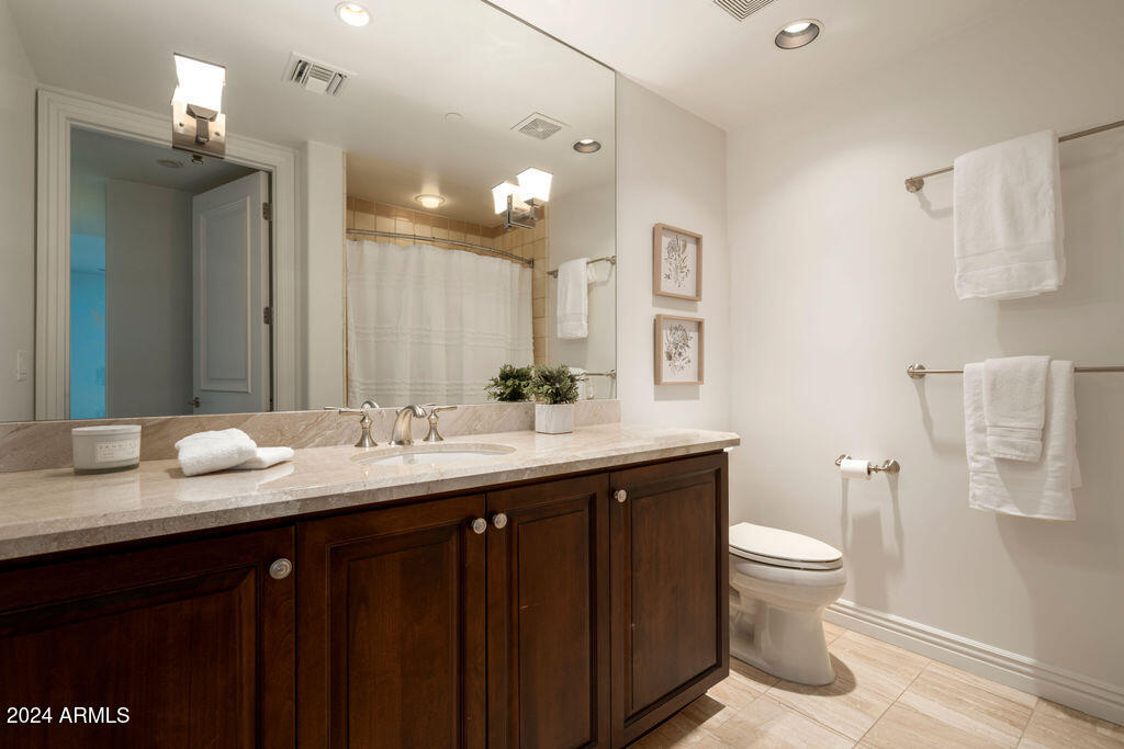 7181 E CAMELBACK Road 1106