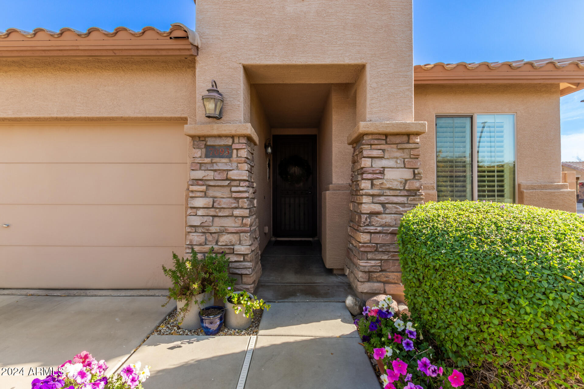 7093 W ANDREW Lane