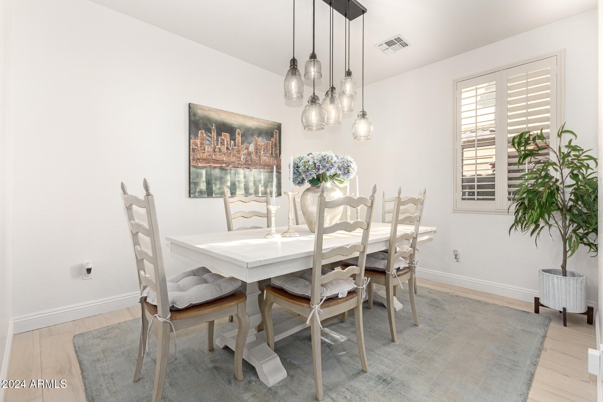 7093 W ANDREW Lane