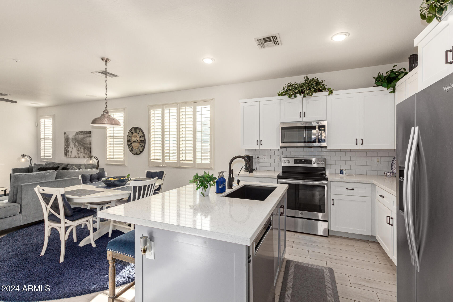 7093 W ANDREW Lane