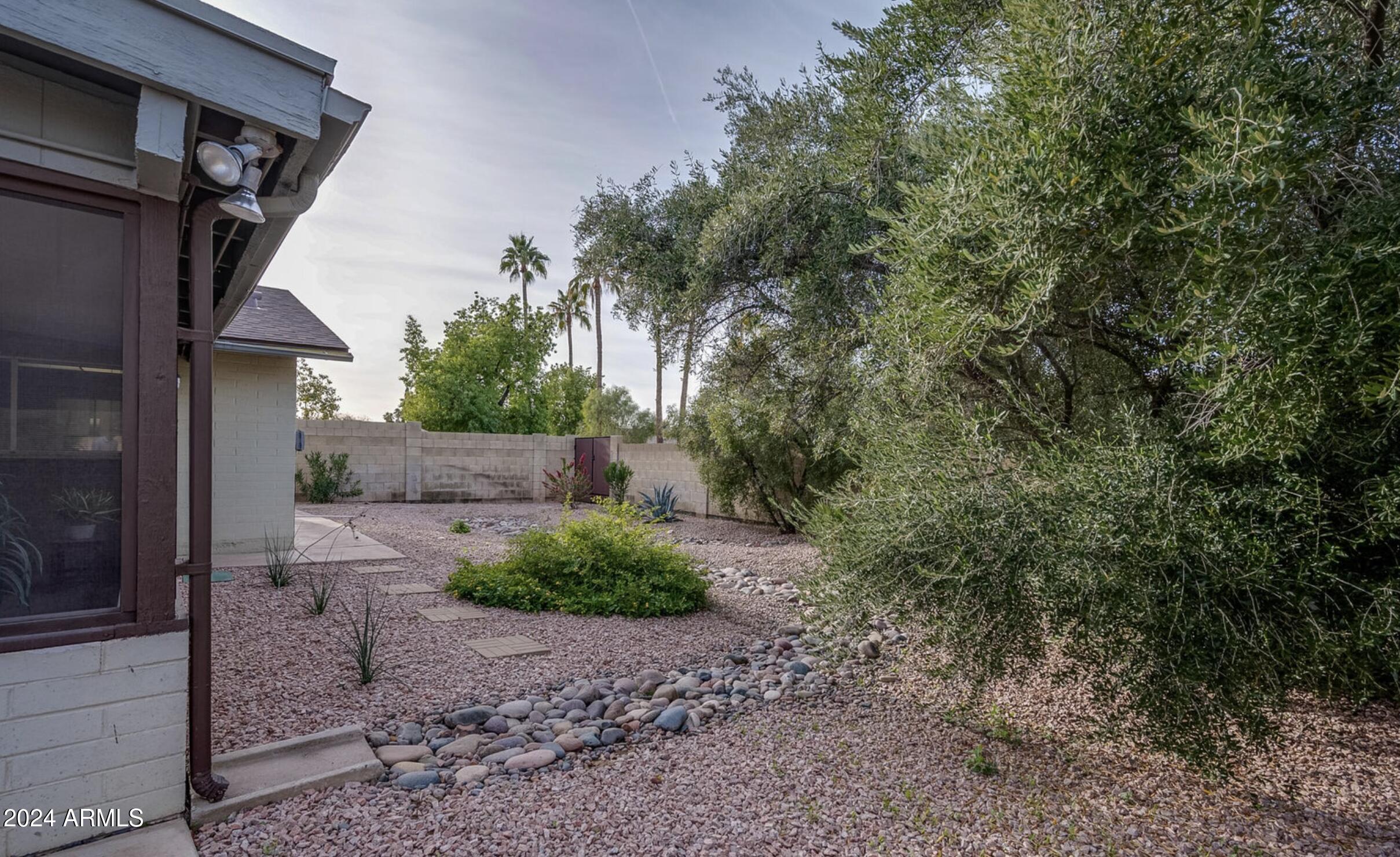 2014 E Magdalena Drive