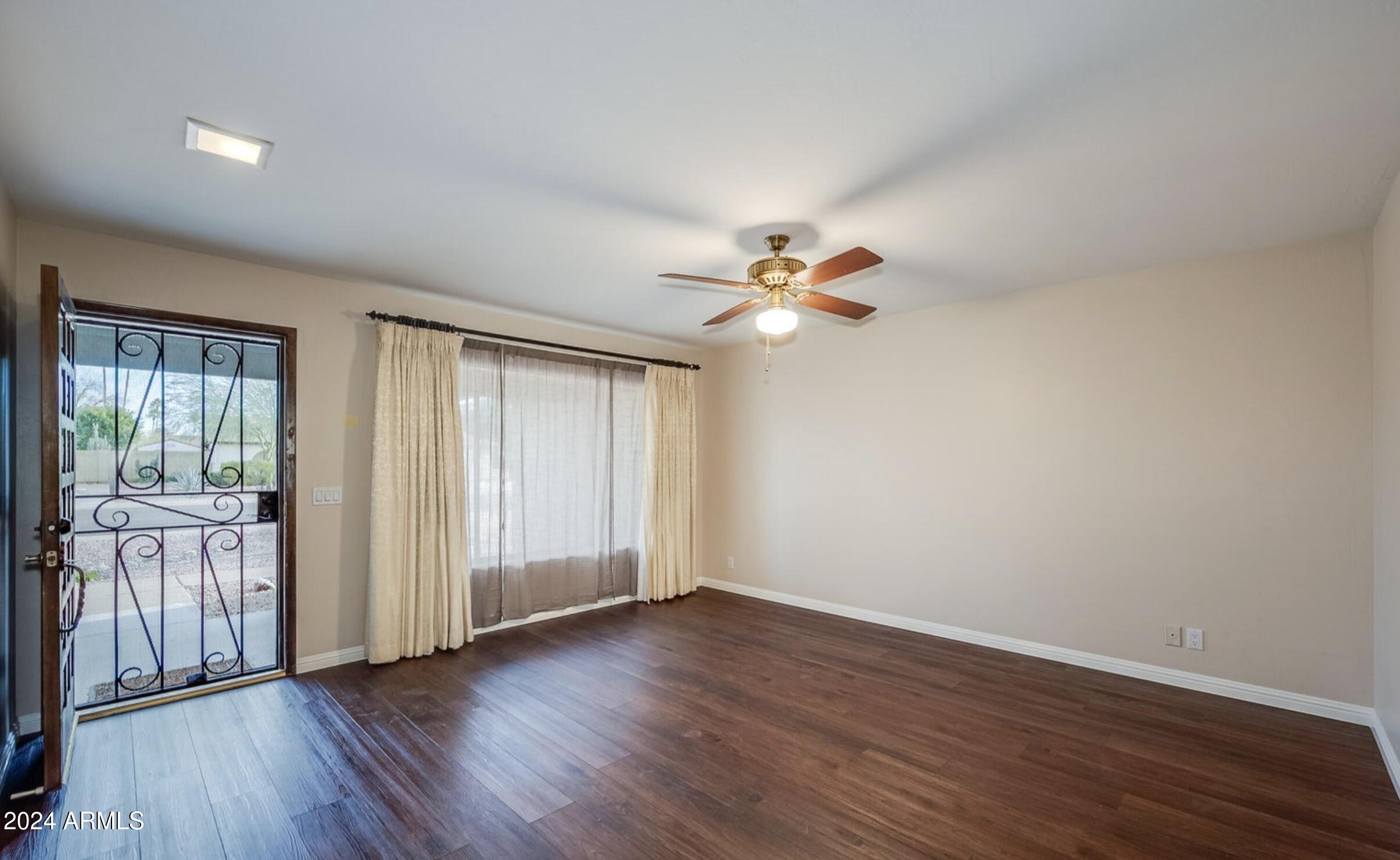 2014 E Magdalena Drive