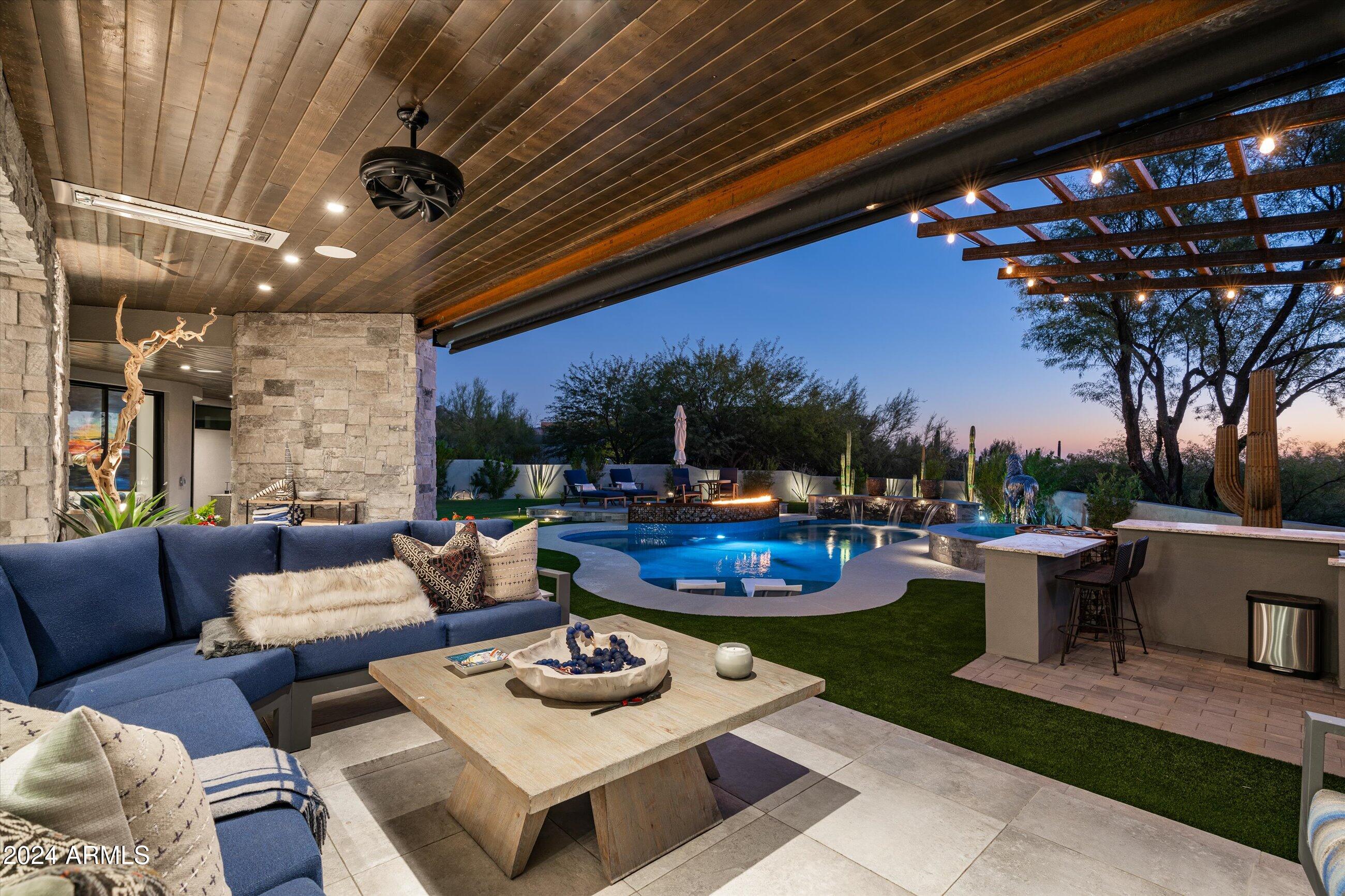 10040 E HAPPY VALLEY Road, 446