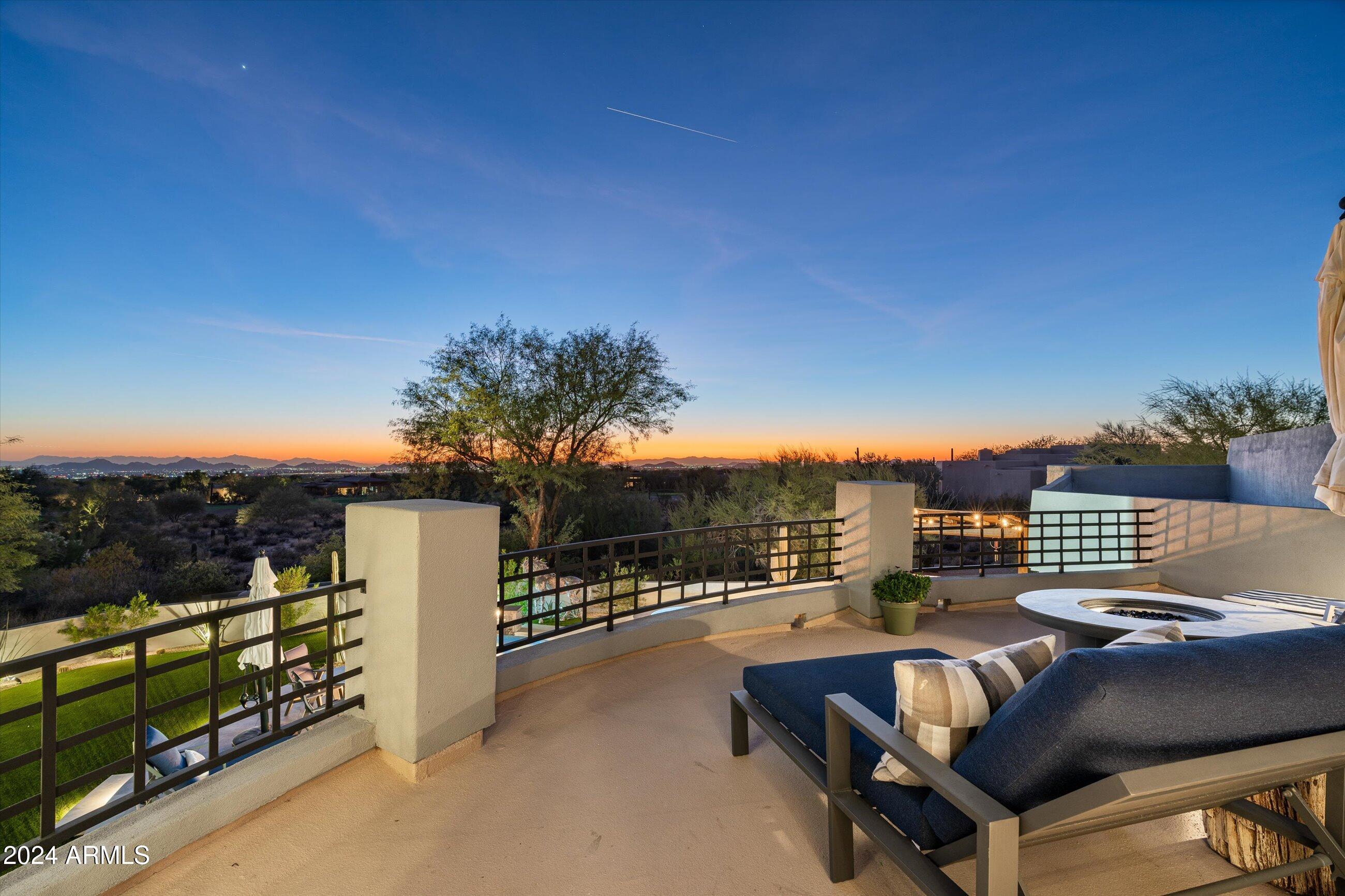 10040 E HAPPY VALLEY Road, 446
