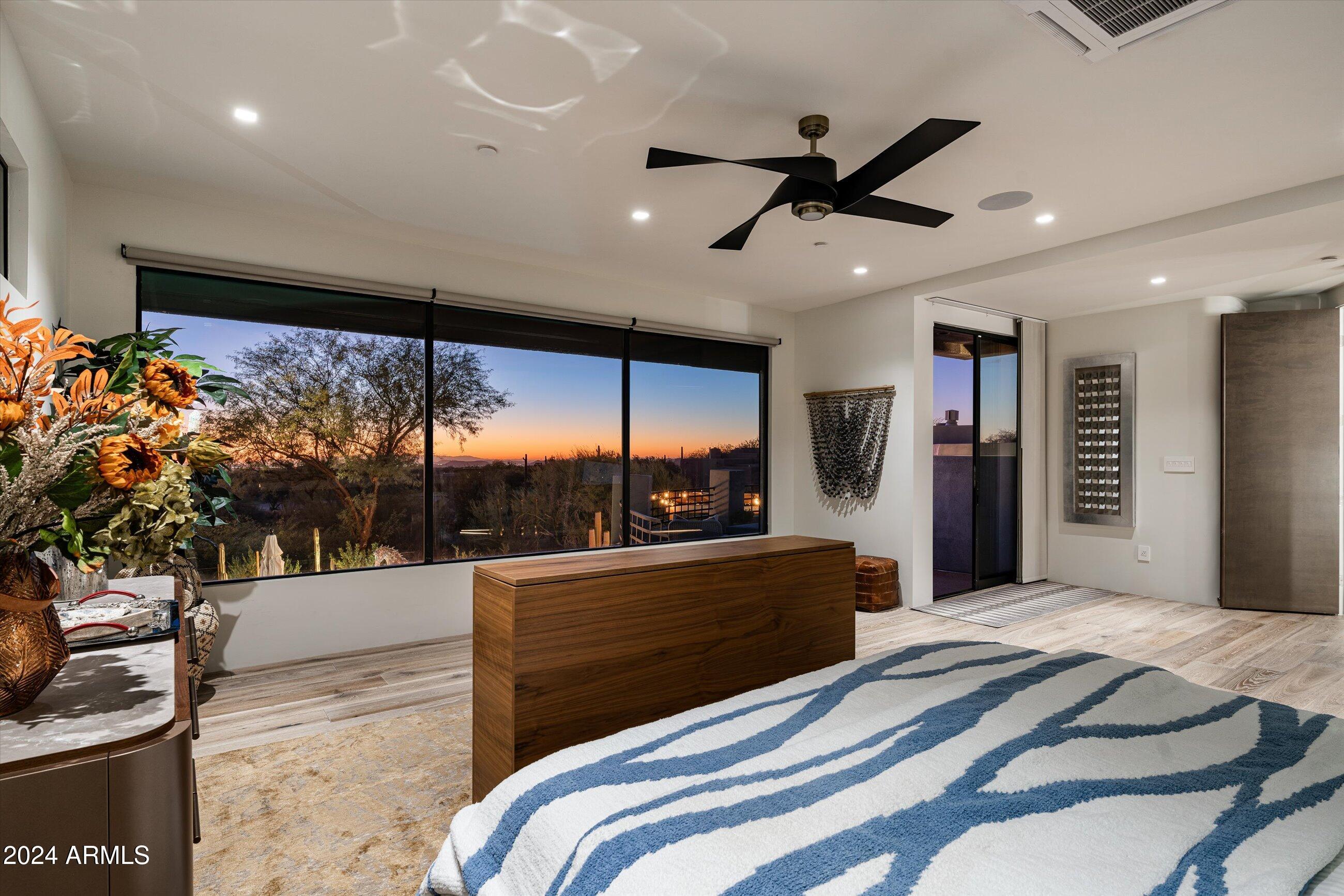 10040 E HAPPY VALLEY Road, 446