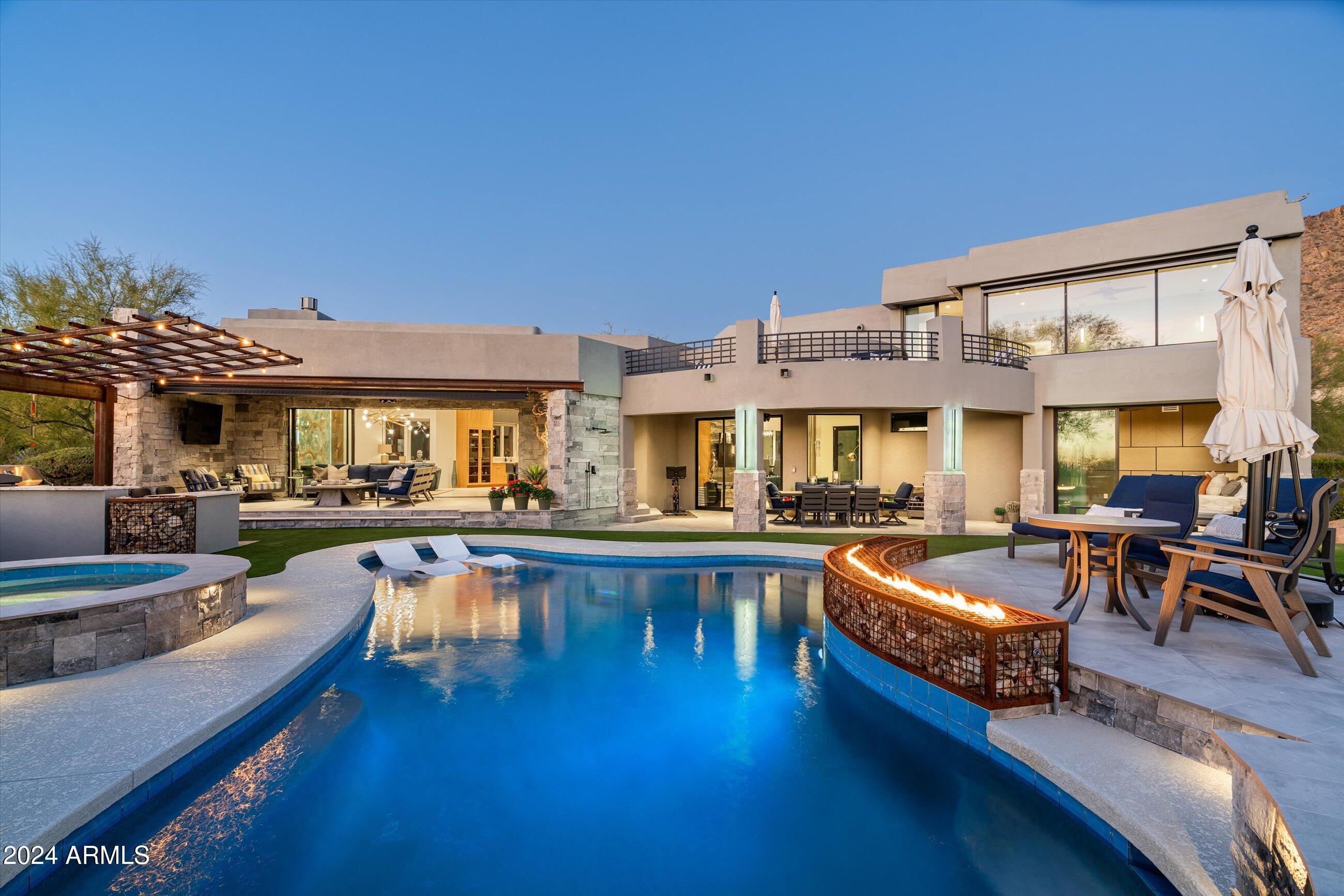 10040 E HAPPY VALLEY Road, 446