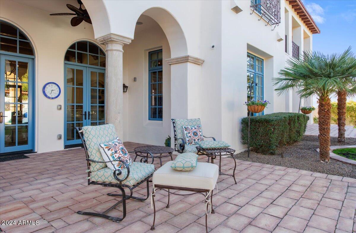 4417 N Camino Allenada