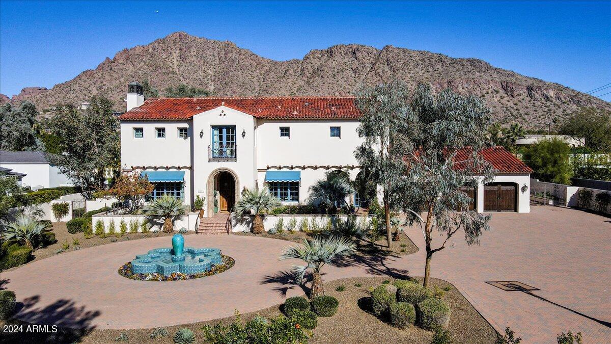 4417 N Camino Allenada