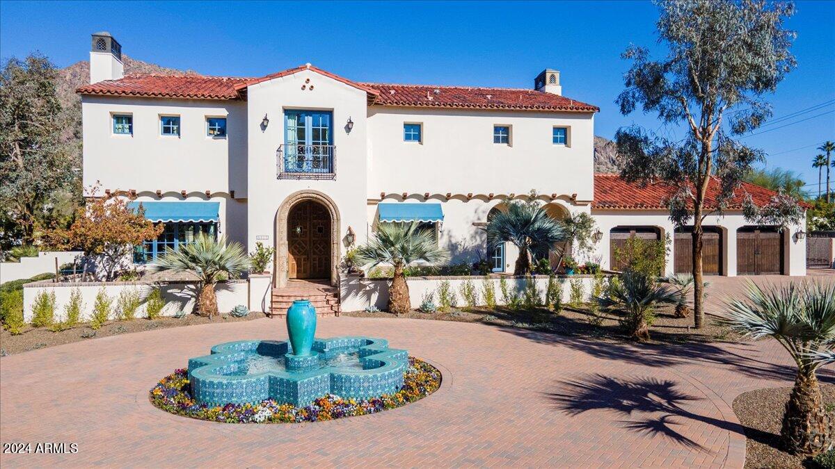 4417 N Camino Allenada