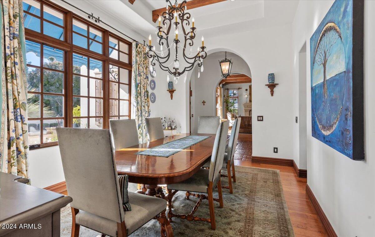 4417 N Camino Allenada