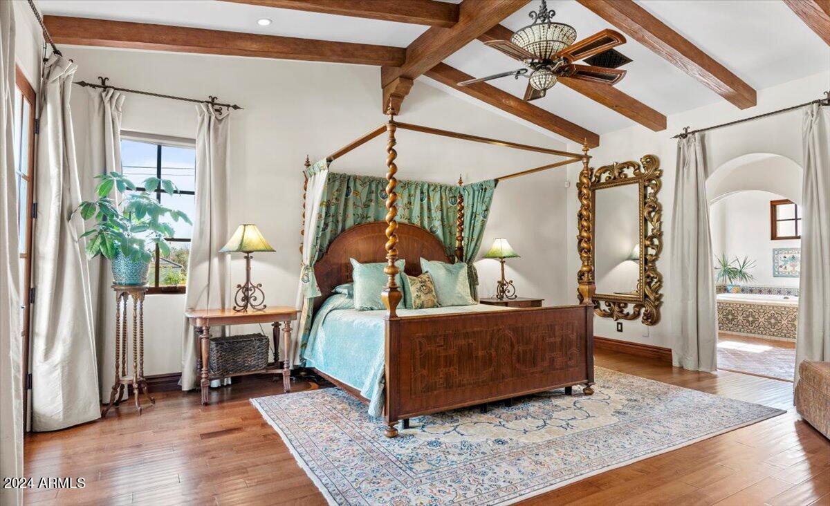 4417 N Camino Allenada