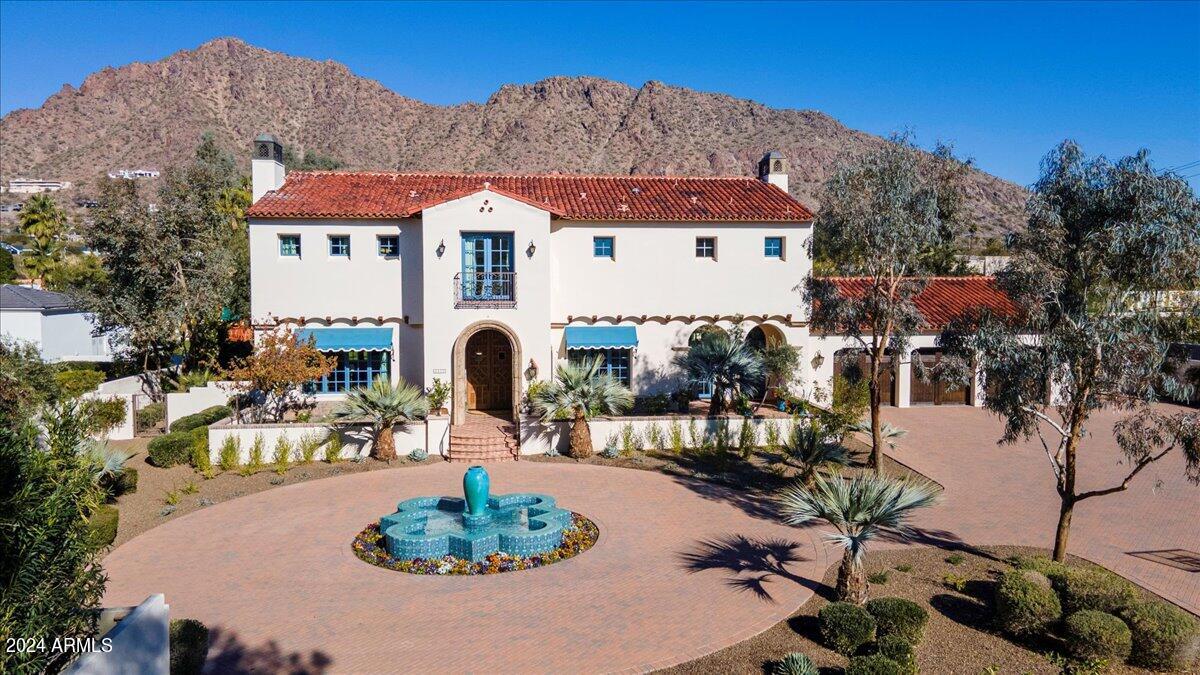 4417 N Camino Allenada