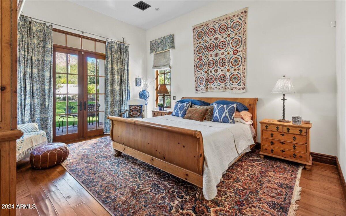 4417 N Camino Allenada