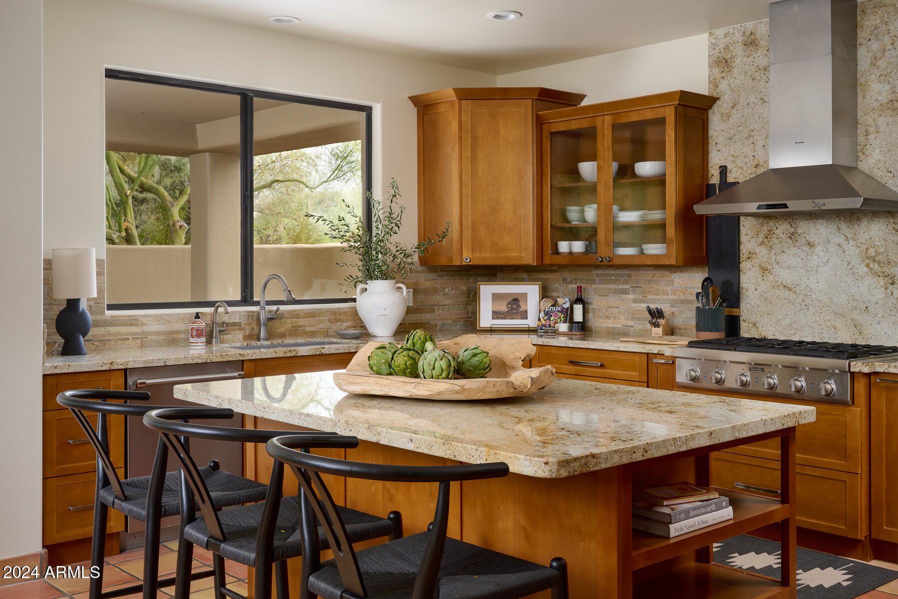 7500 E BOULDERS Parkway, 5