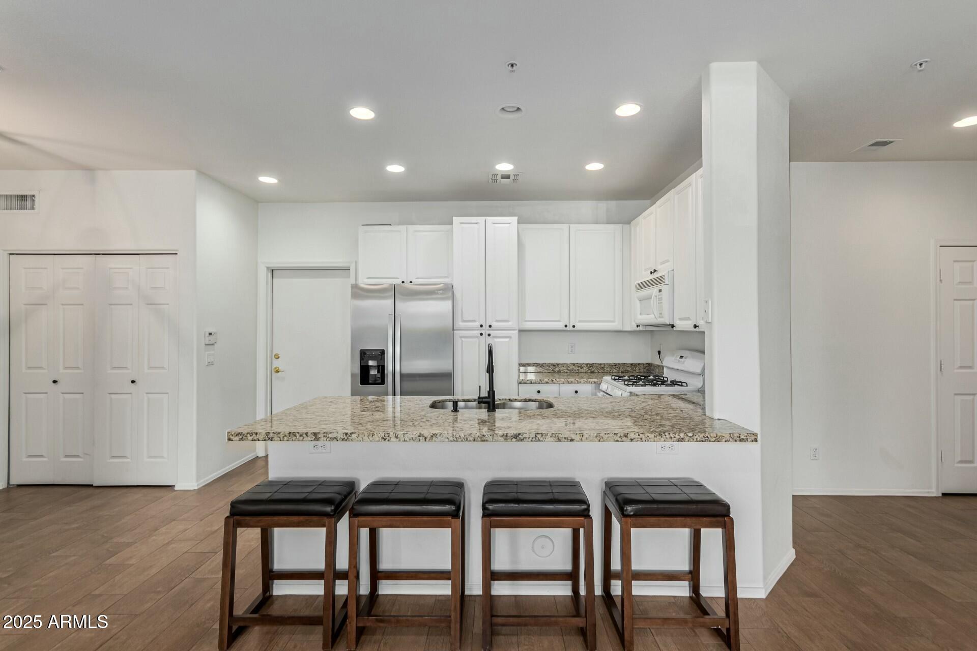 7550 E Earll Drive Unit 73