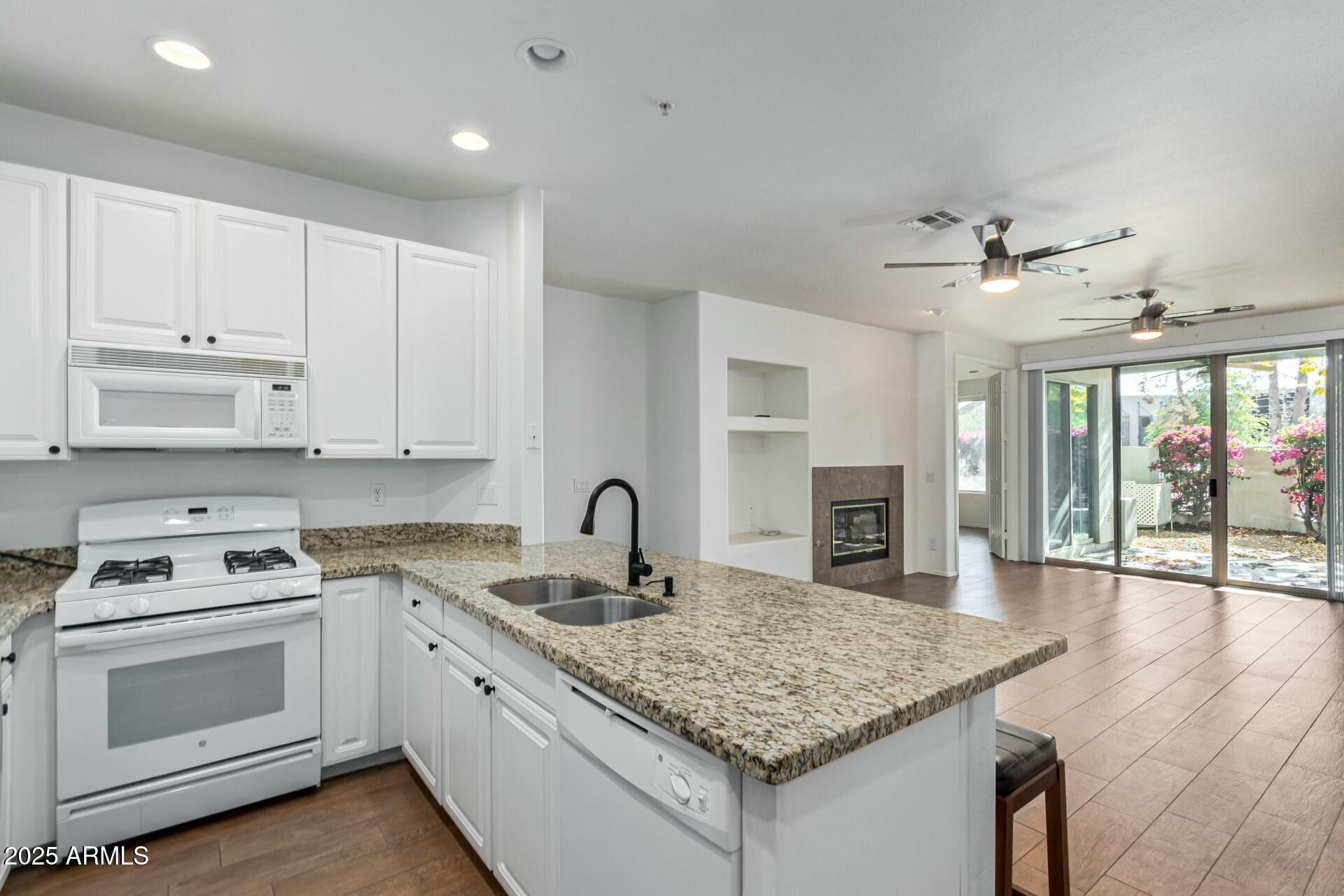 7550 E Earll Drive Unit 73