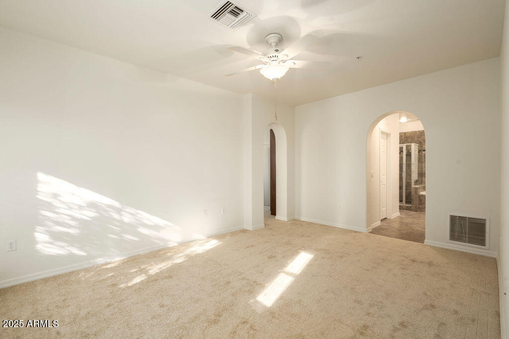 3935 E ROUGH RIDER Road, 1207