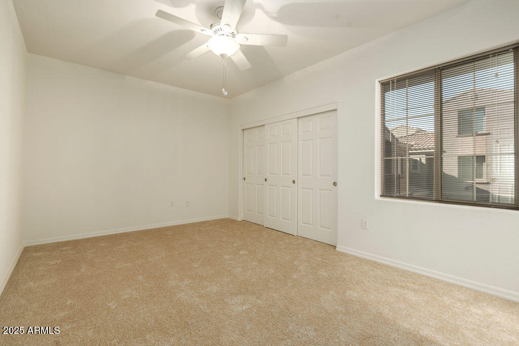3935 E ROUGH RIDER Road, 1207