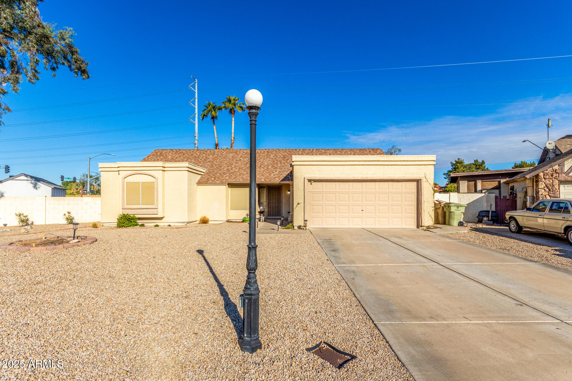 5448 W SHAW BUTTE Drive