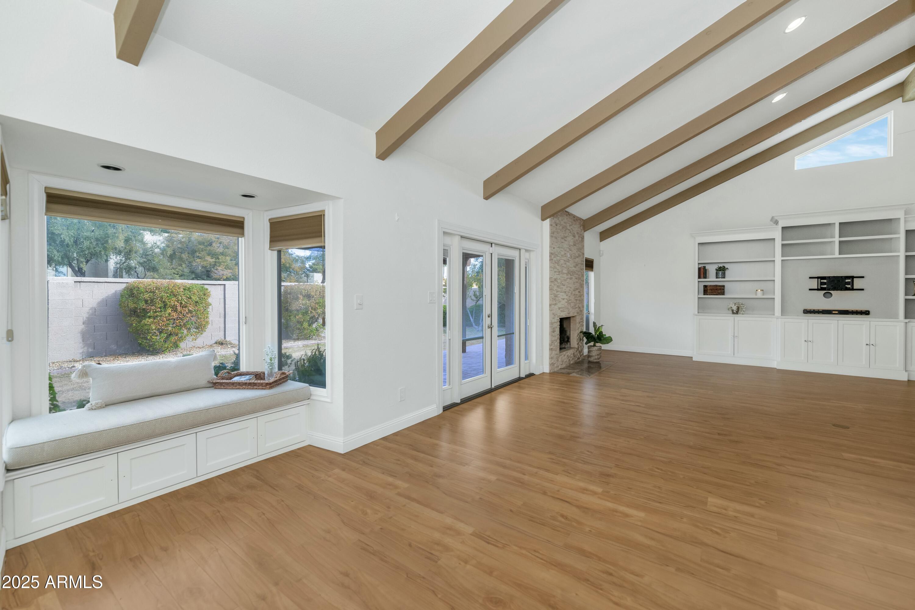 7238 E SOLANO Drive