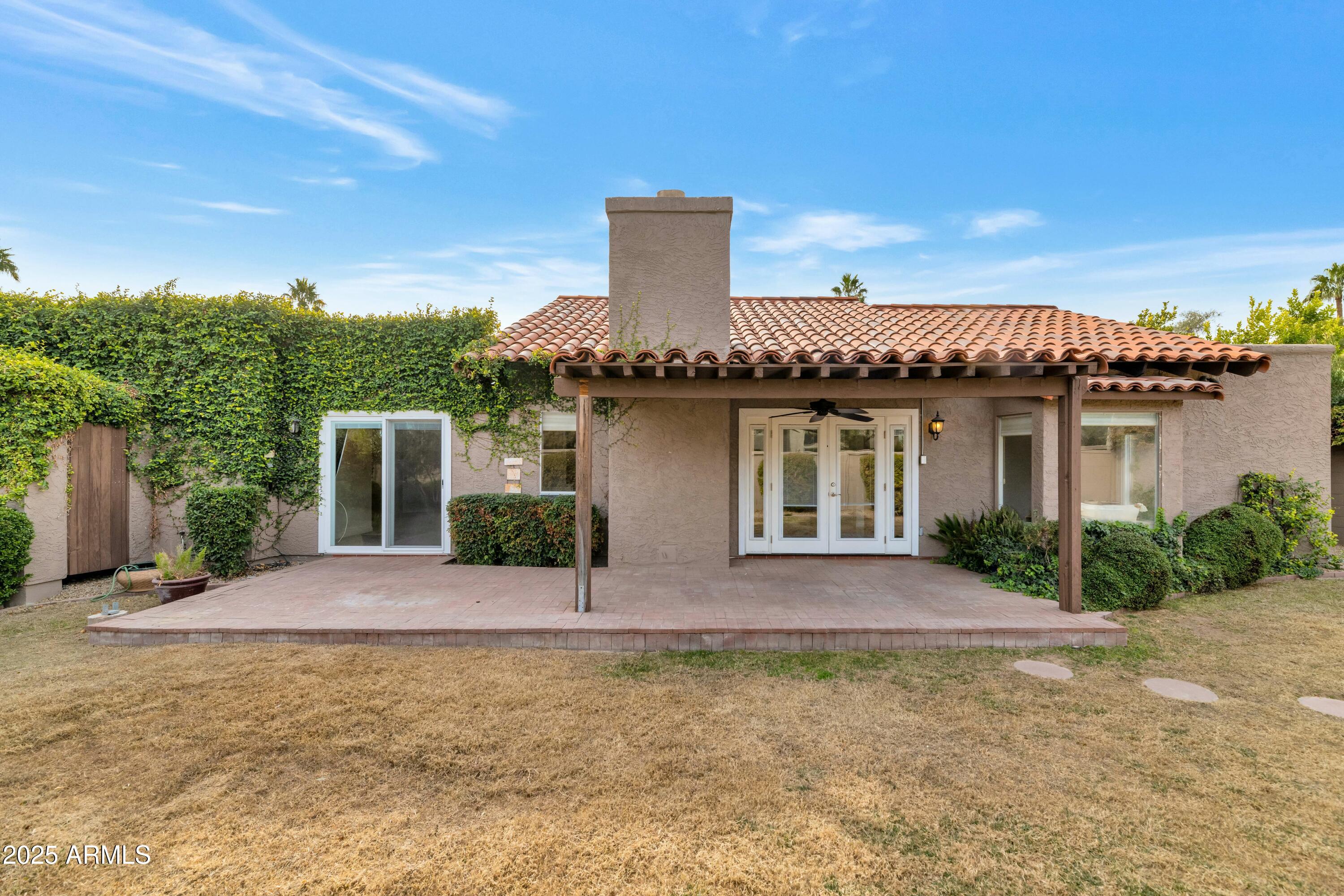 7238 E SOLANO Drive