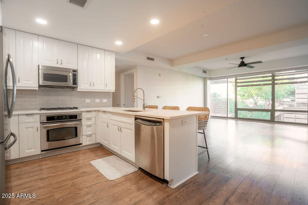 7137 E Rancho Vista Drive 6010