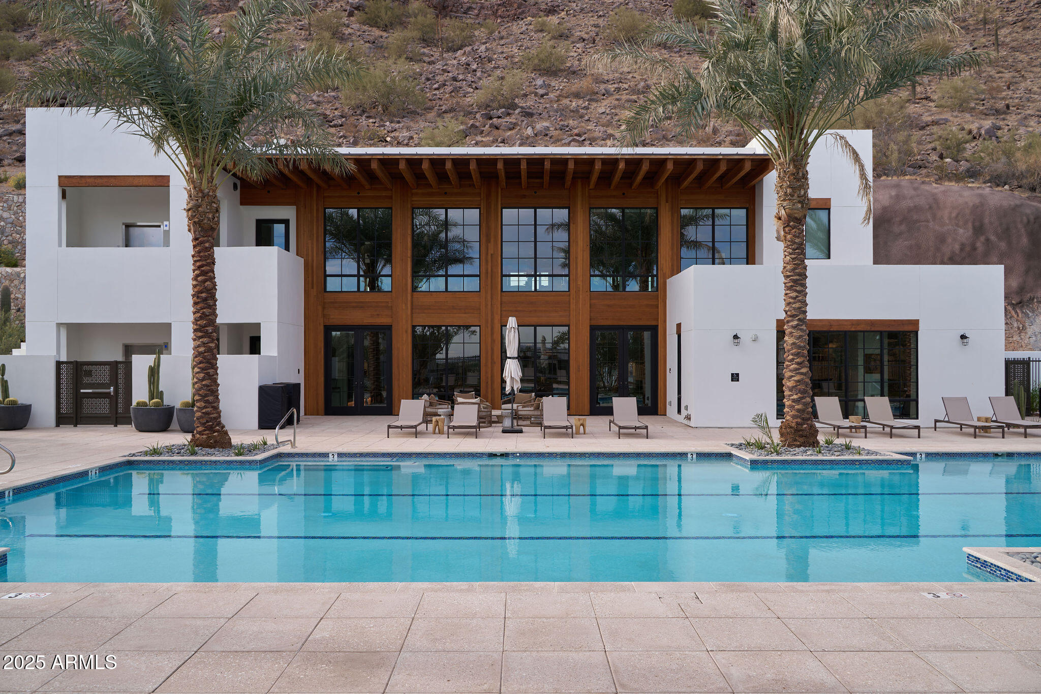 5000 N Camelback Ridge Road 109