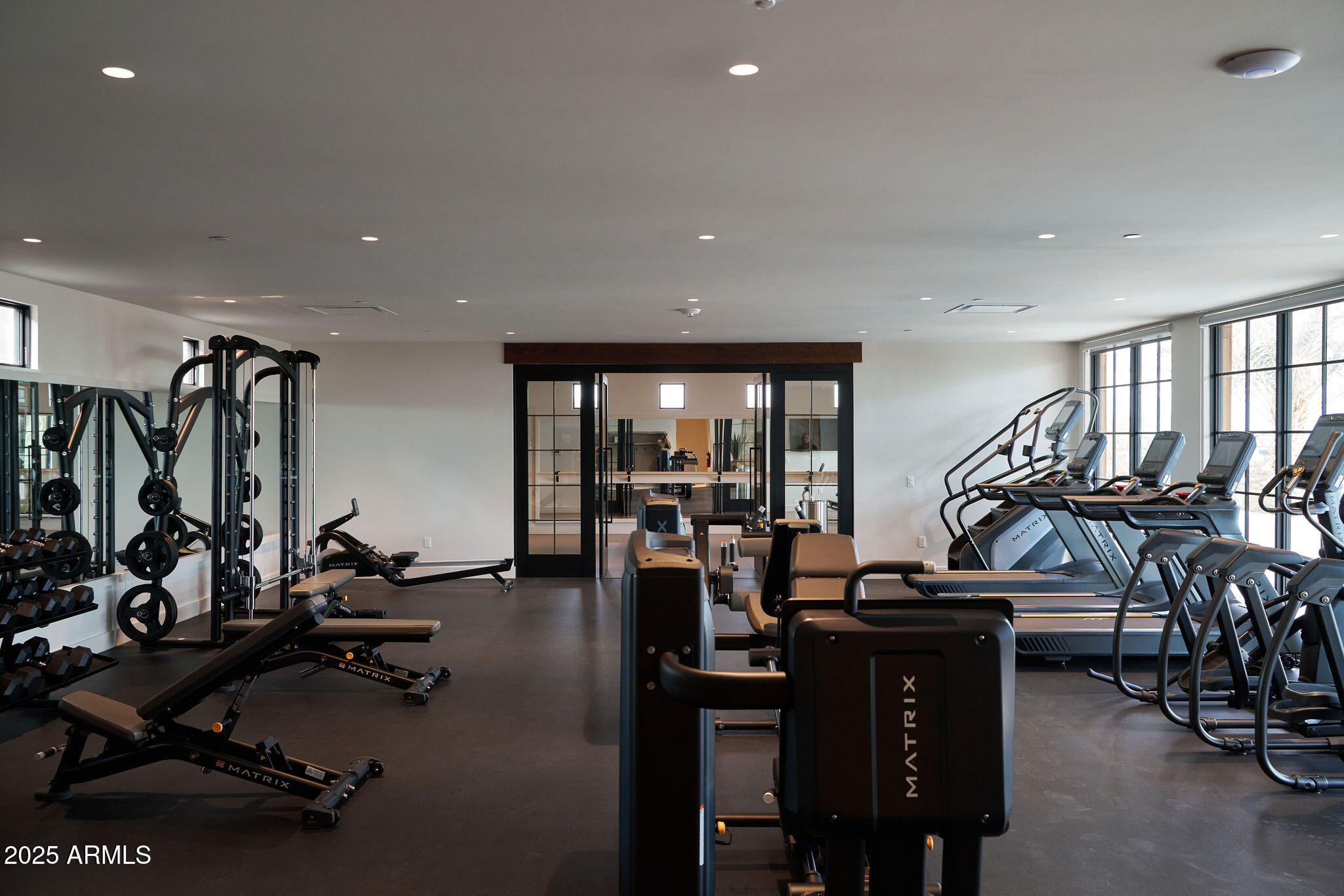 5000 N Camelback Ridge Road 109