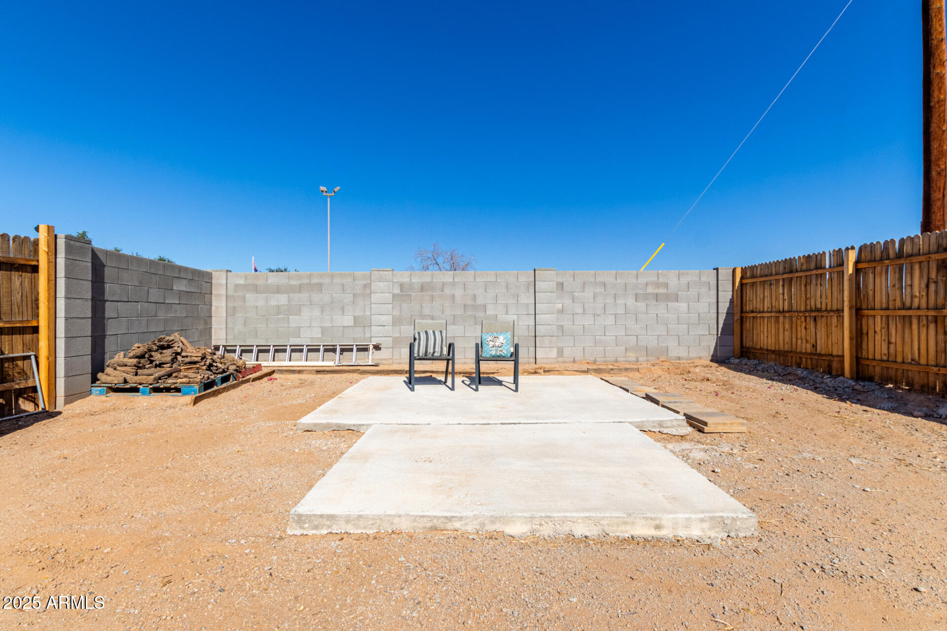 545 N 98TH Street