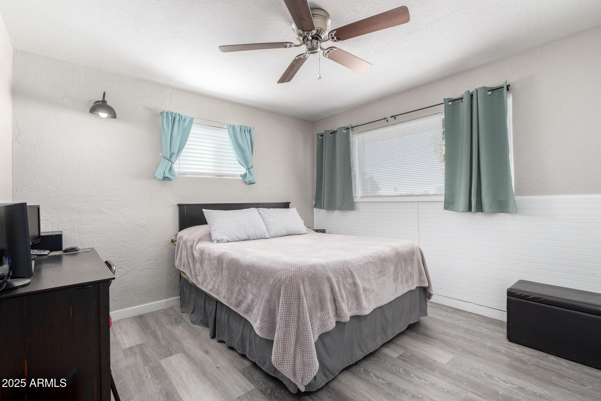 545 N 98TH Street