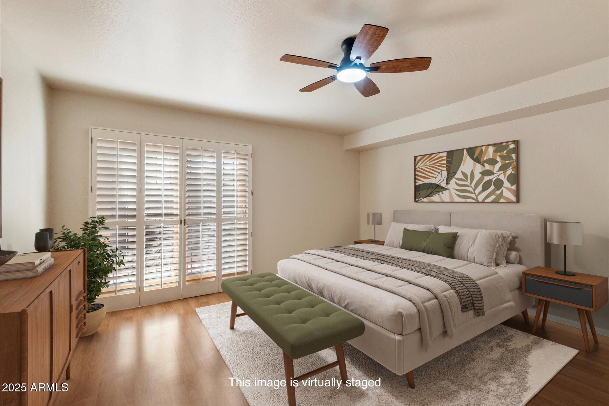 1221 E PALACIO Drive