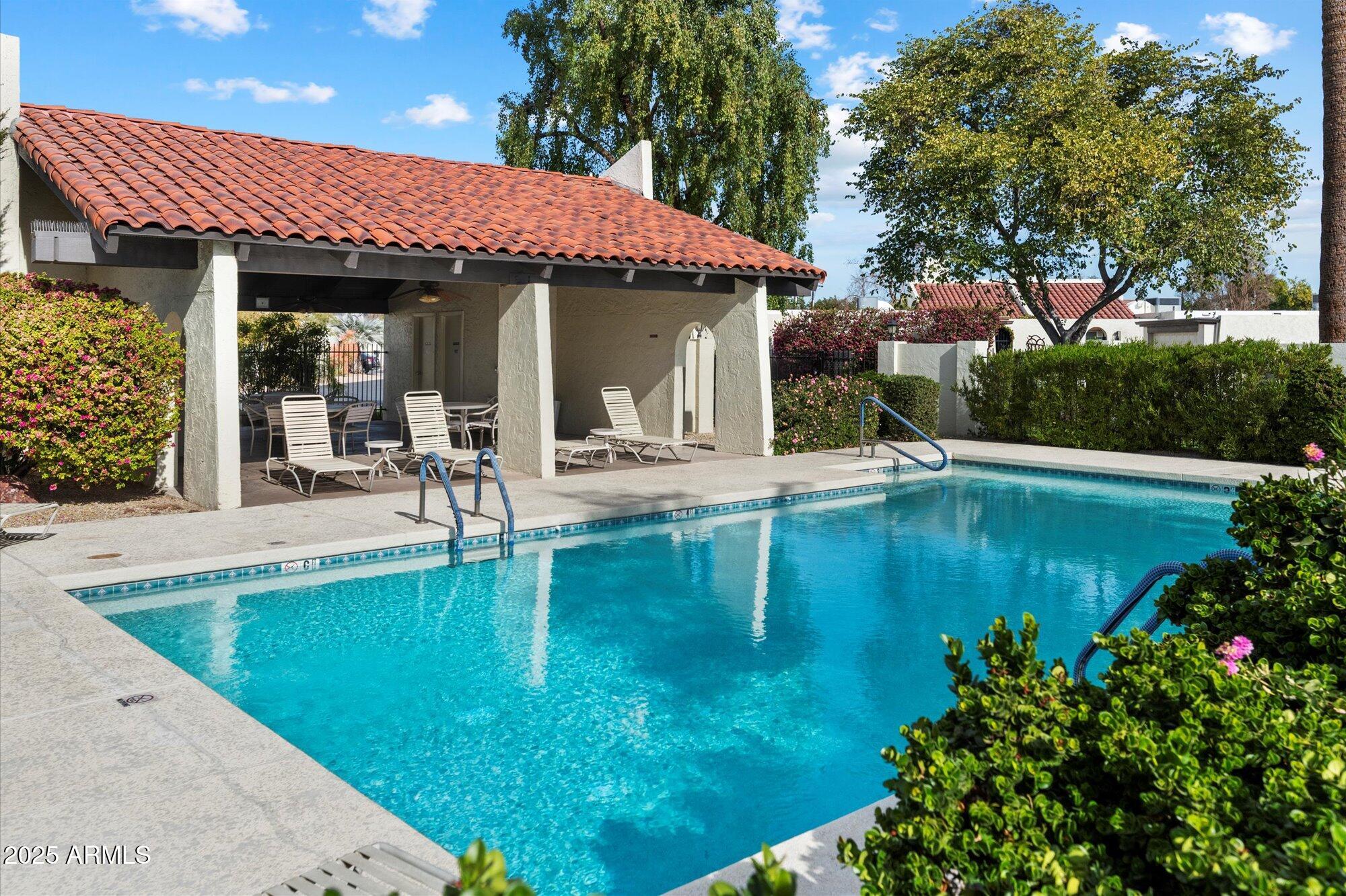 1221 E PALACIO Drive