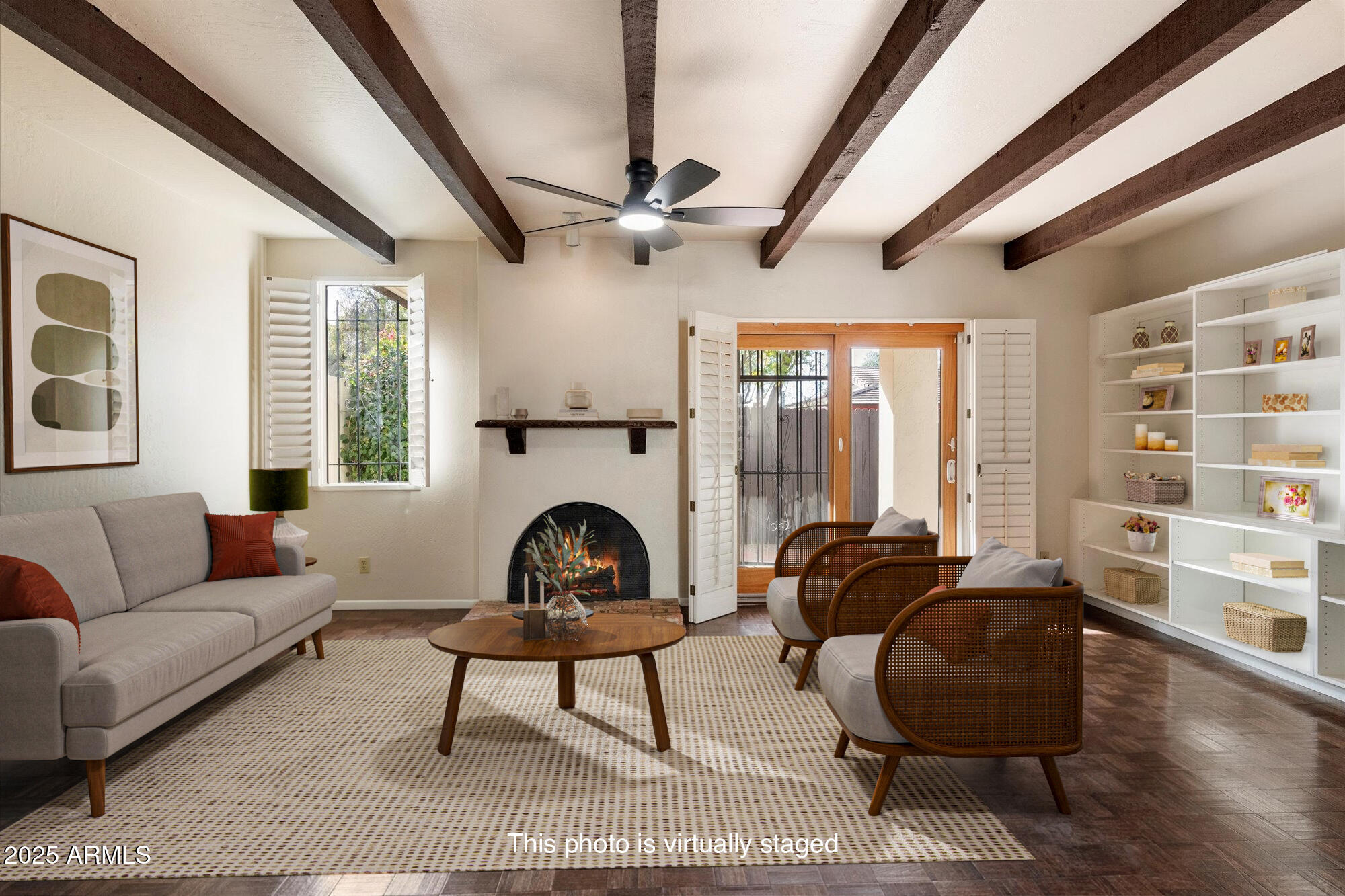 1221 E PALACIO Drive