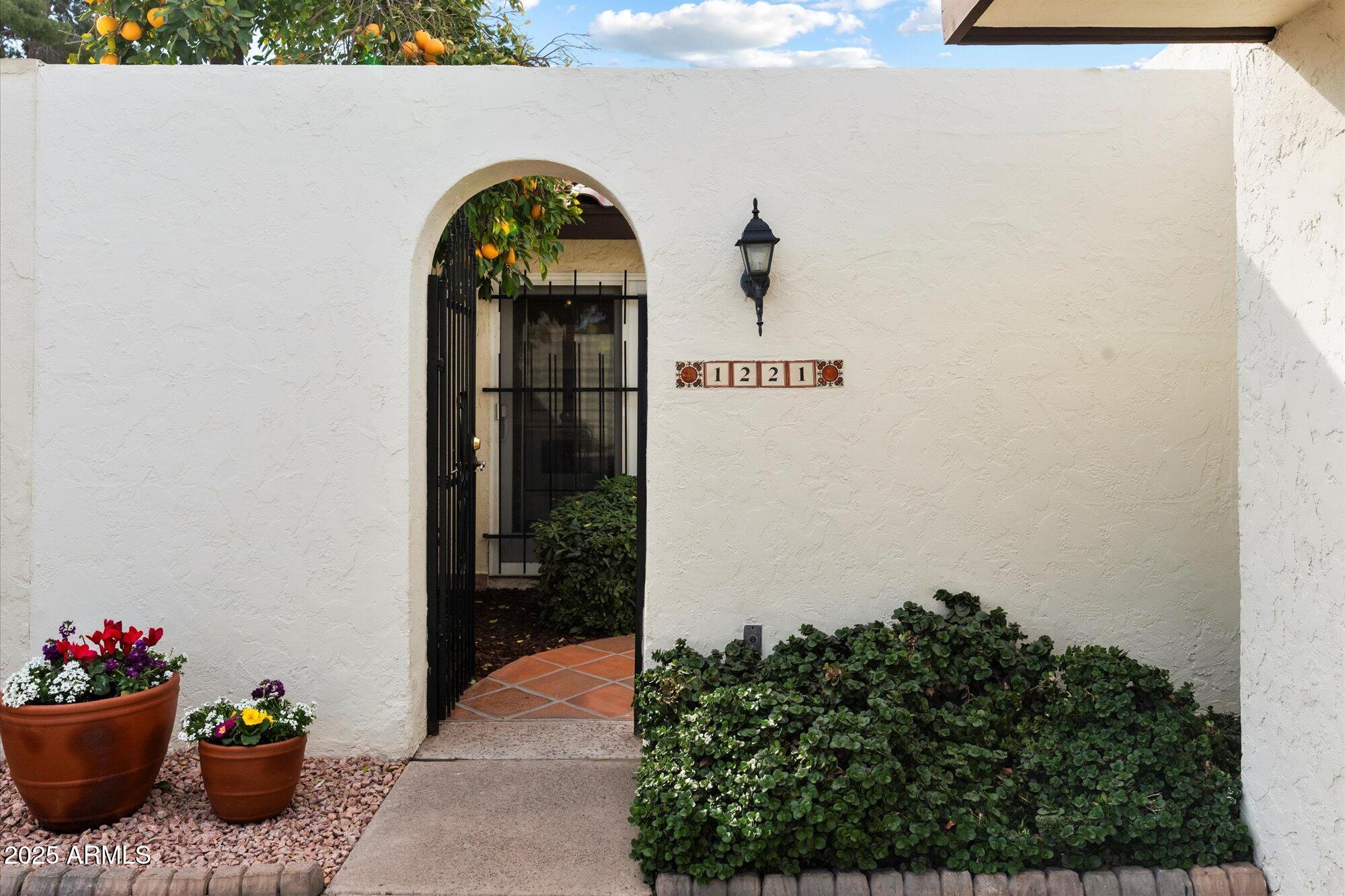 1221 E PALACIO Drive