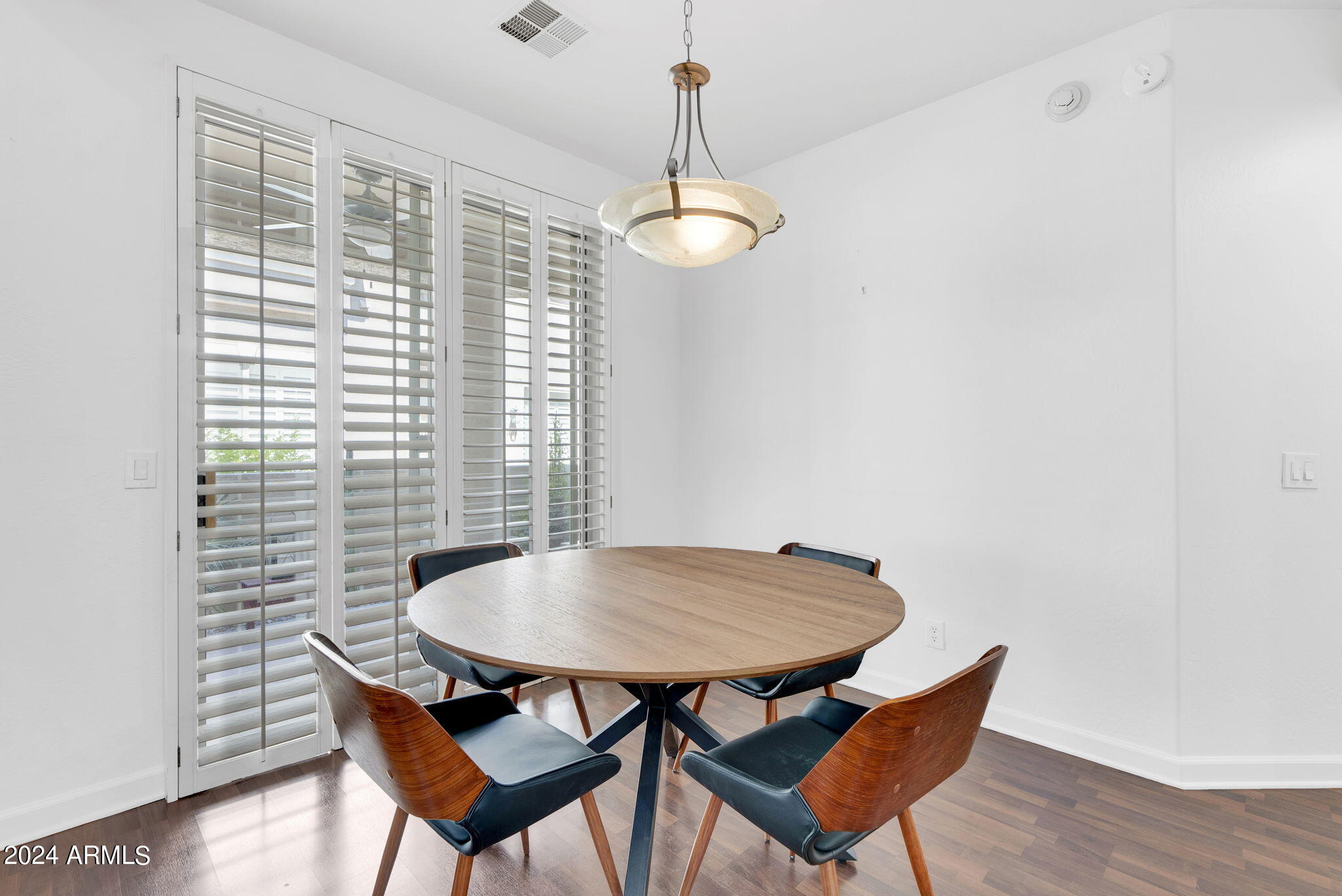 8180 E SHEA Boulevard, 1038