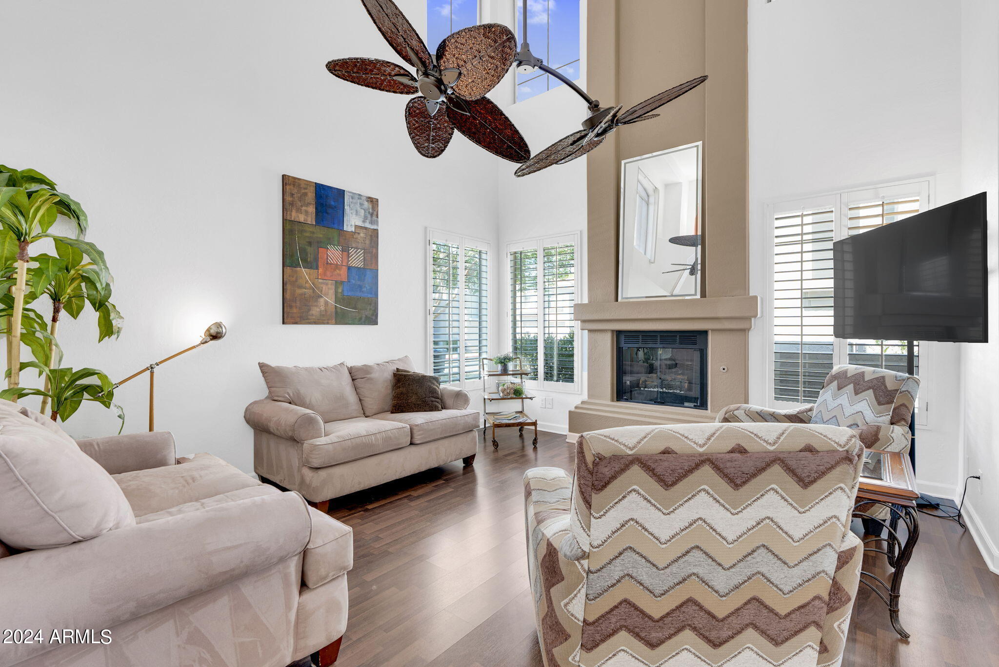 8180 E SHEA Boulevard, 1038