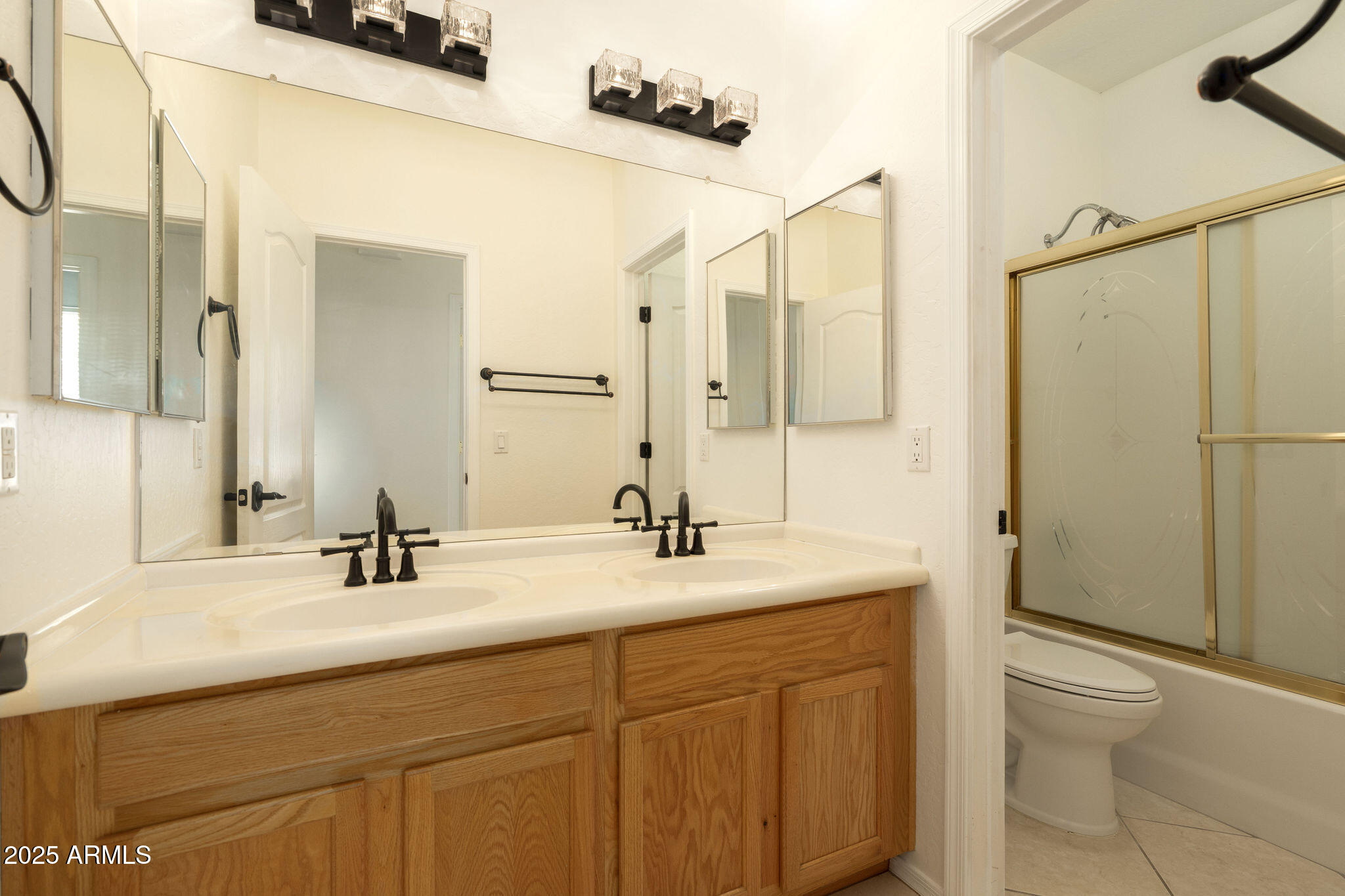 10127 W AVENIDA DEL SOL