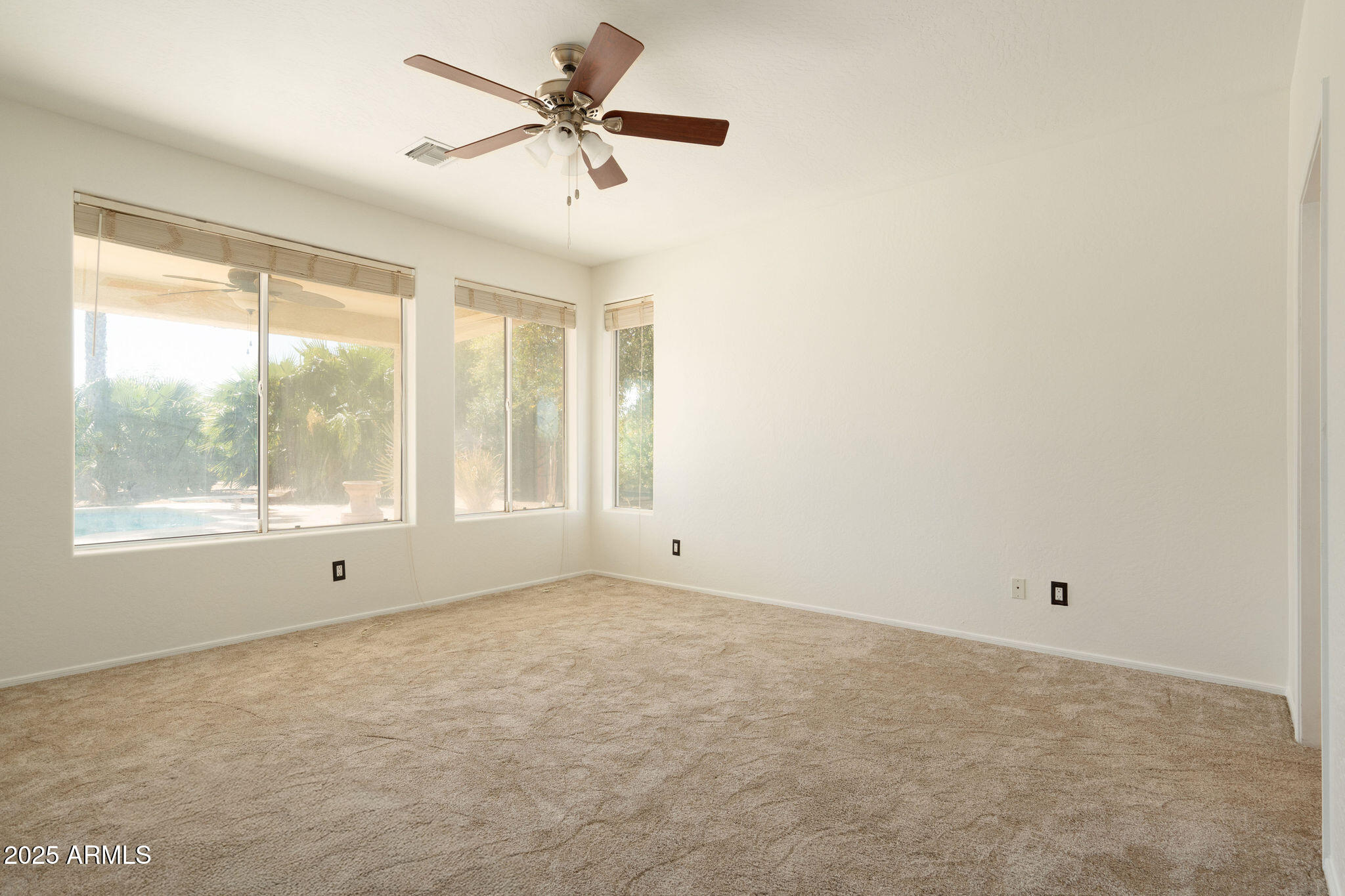 10127 W AVENIDA DEL SOL