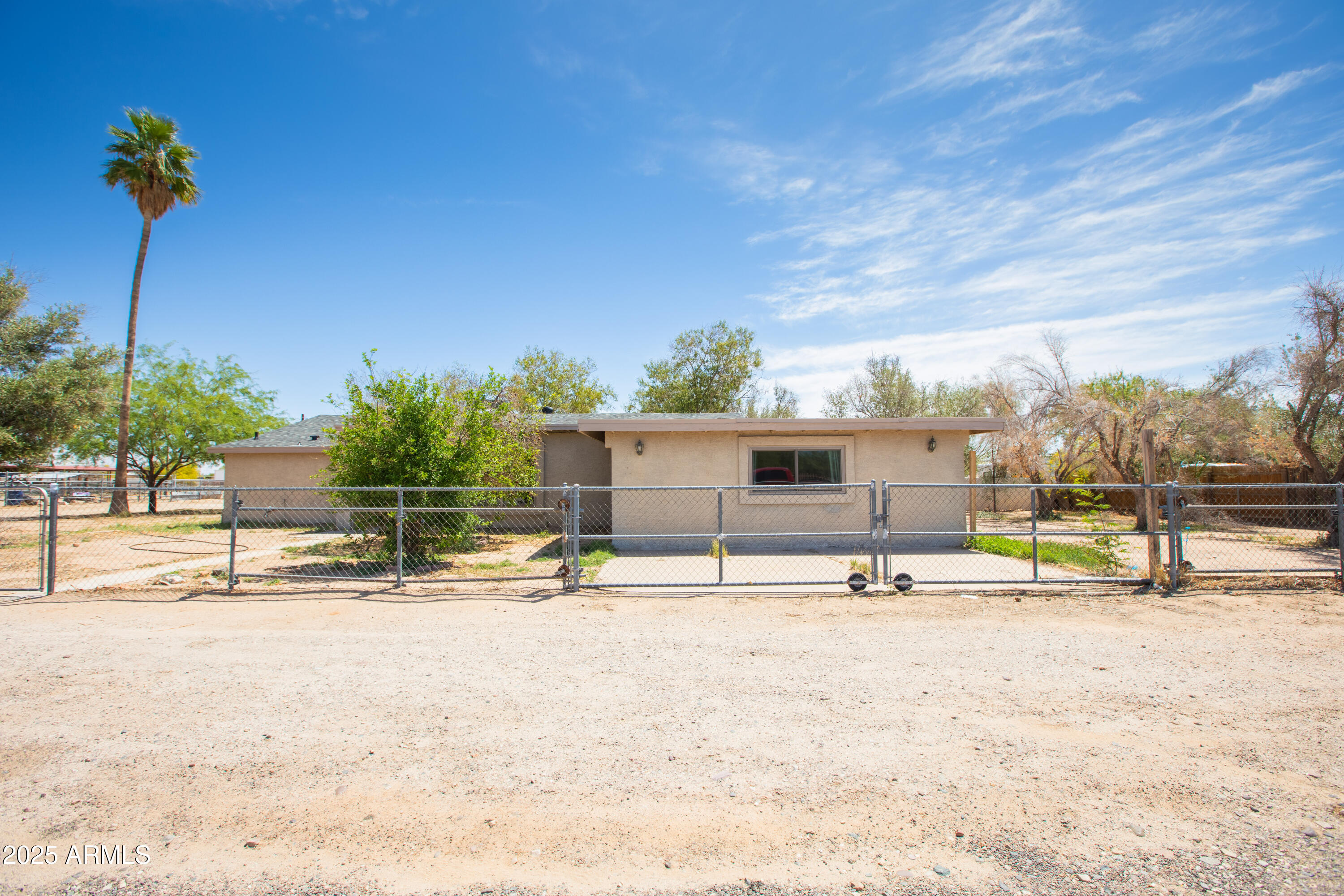 807 N 193RD Avenue