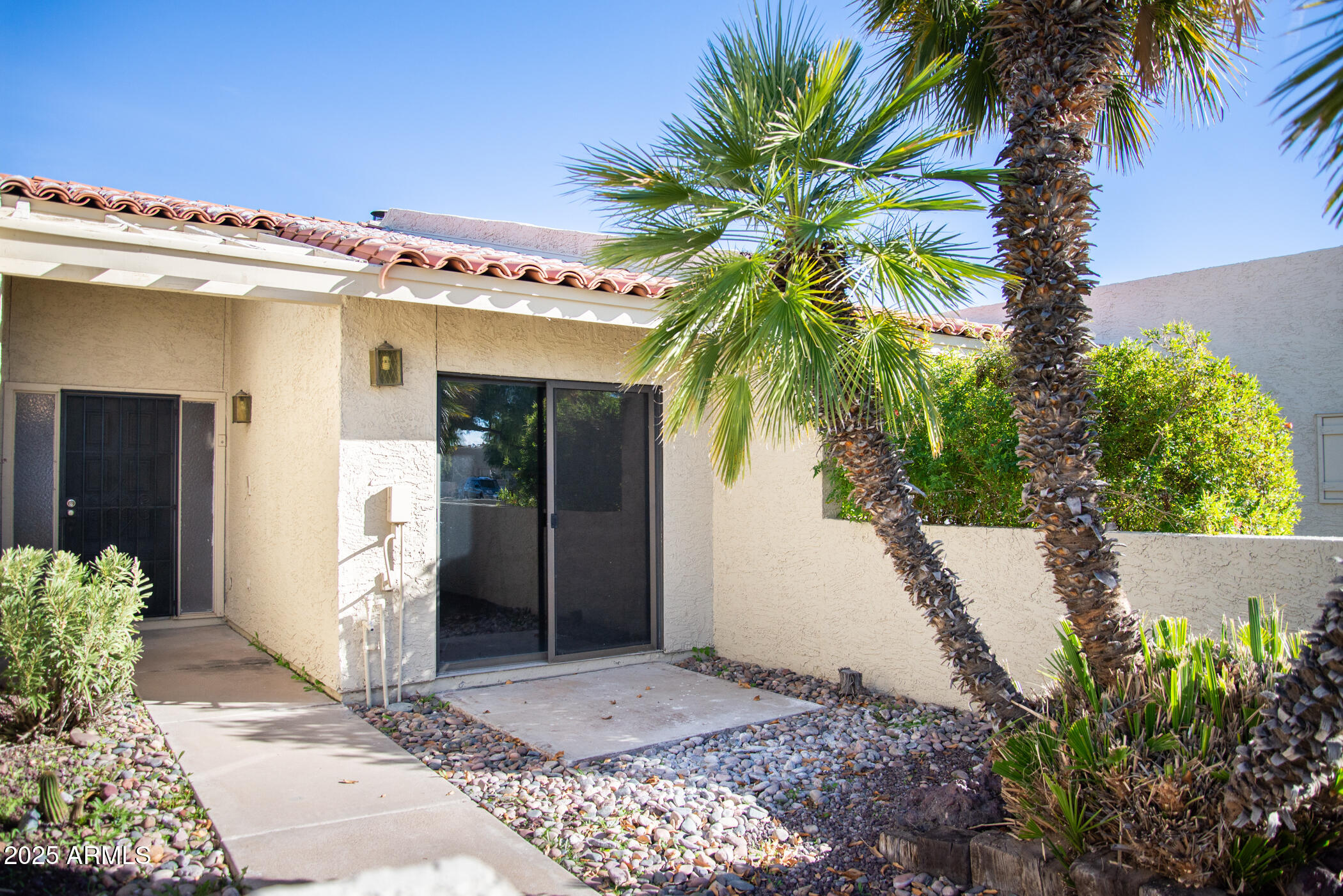 5121 N 79th Place