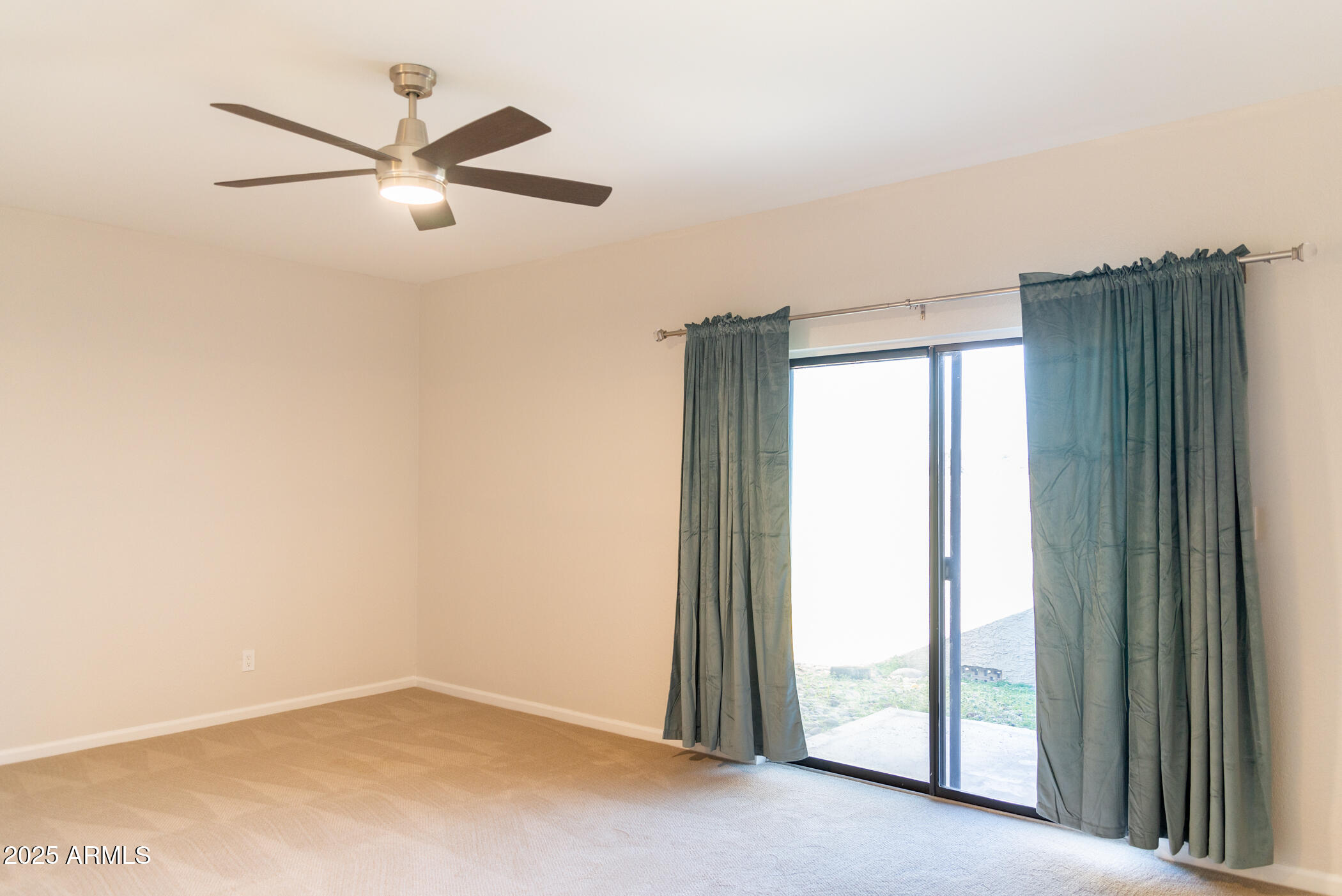 5121 N 79th Place