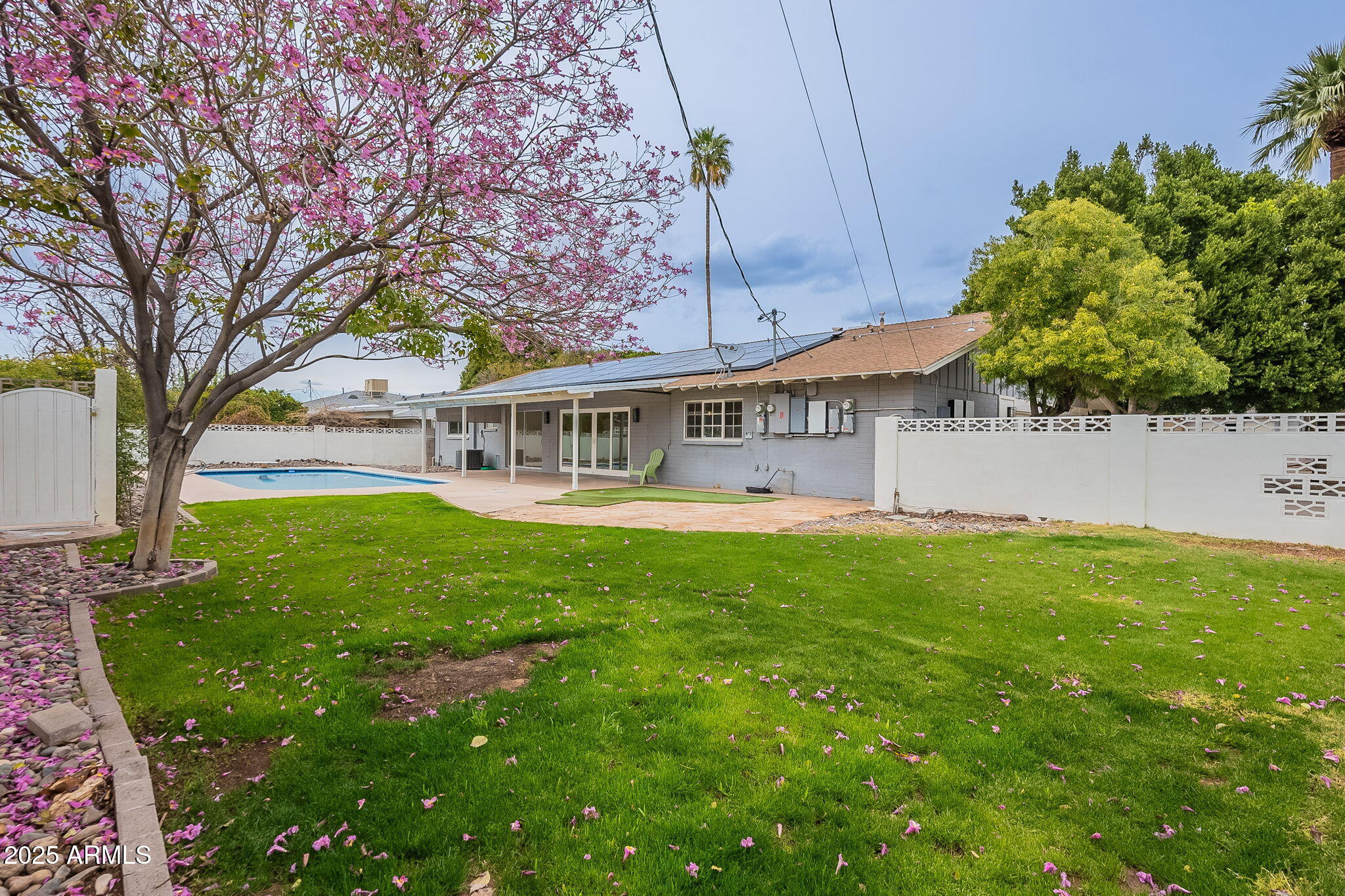 3301 E Montecito Avenue