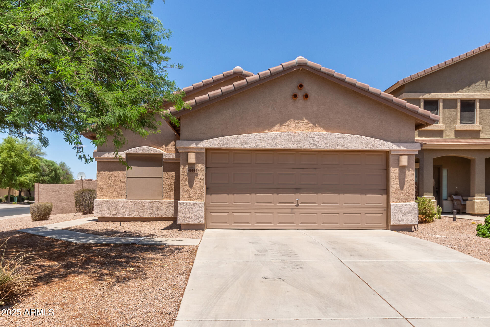 41444 W CAPISTRANO Drive