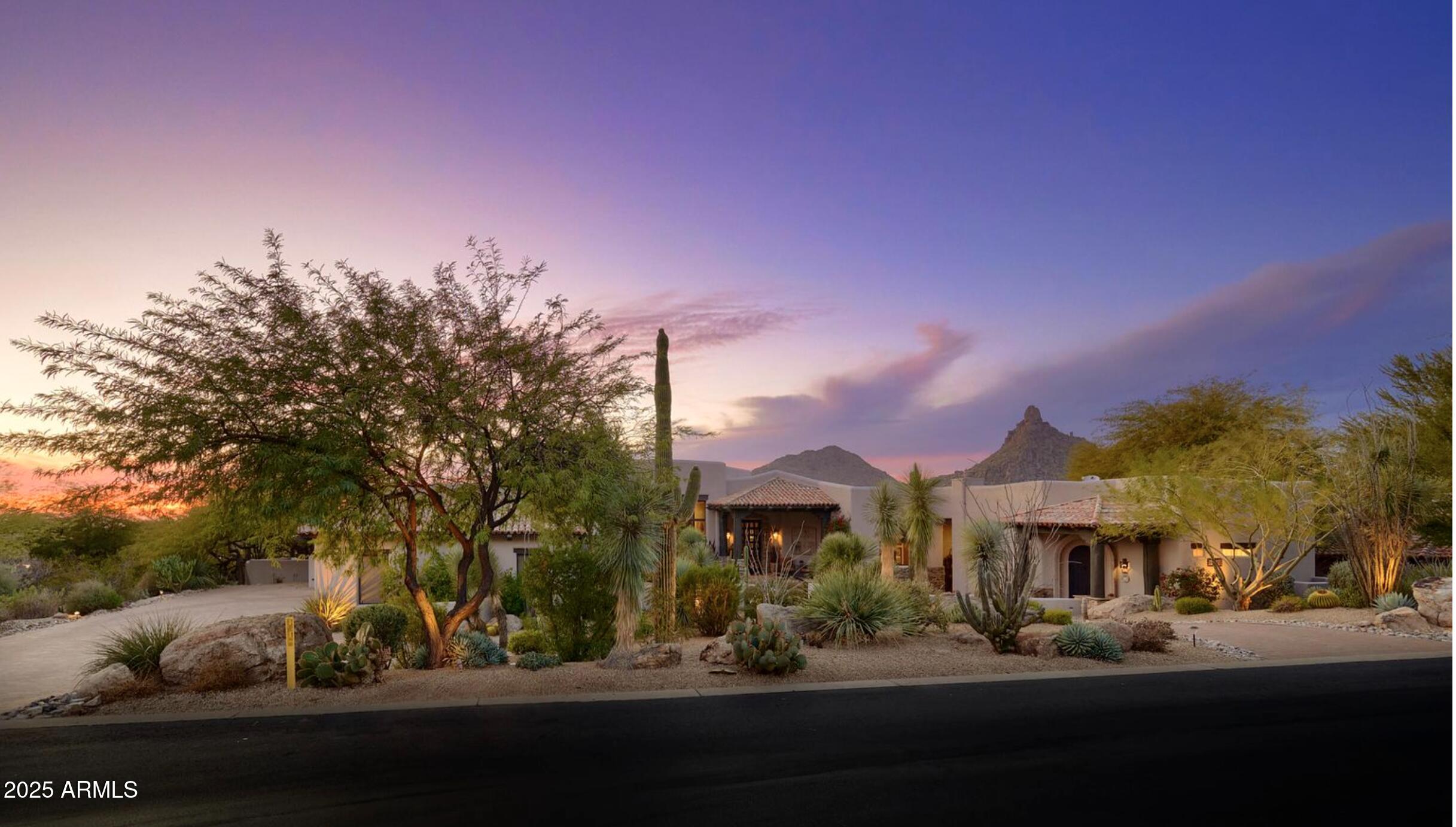 10596 E YEARLING Drive