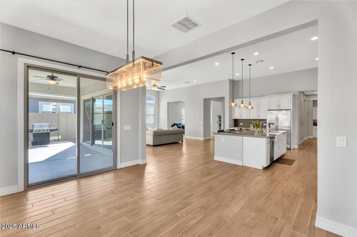 3648 E ARABIAN Drive