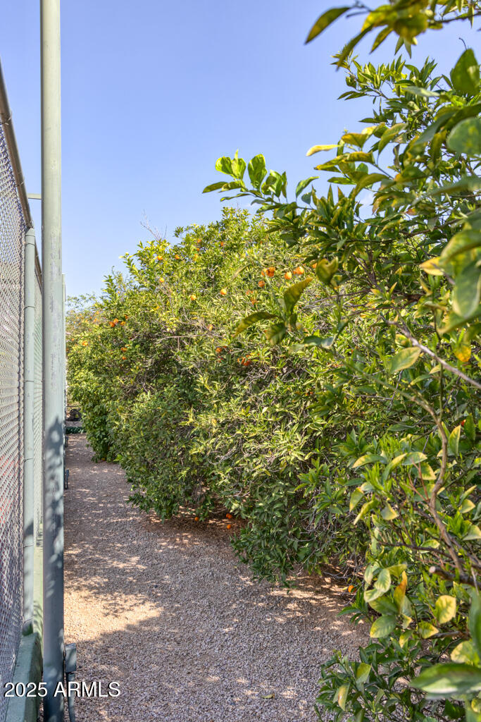 7630 E VAQUERO Drive