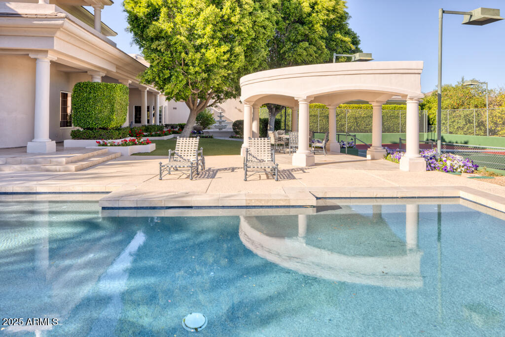 7630 E VAQUERO Drive