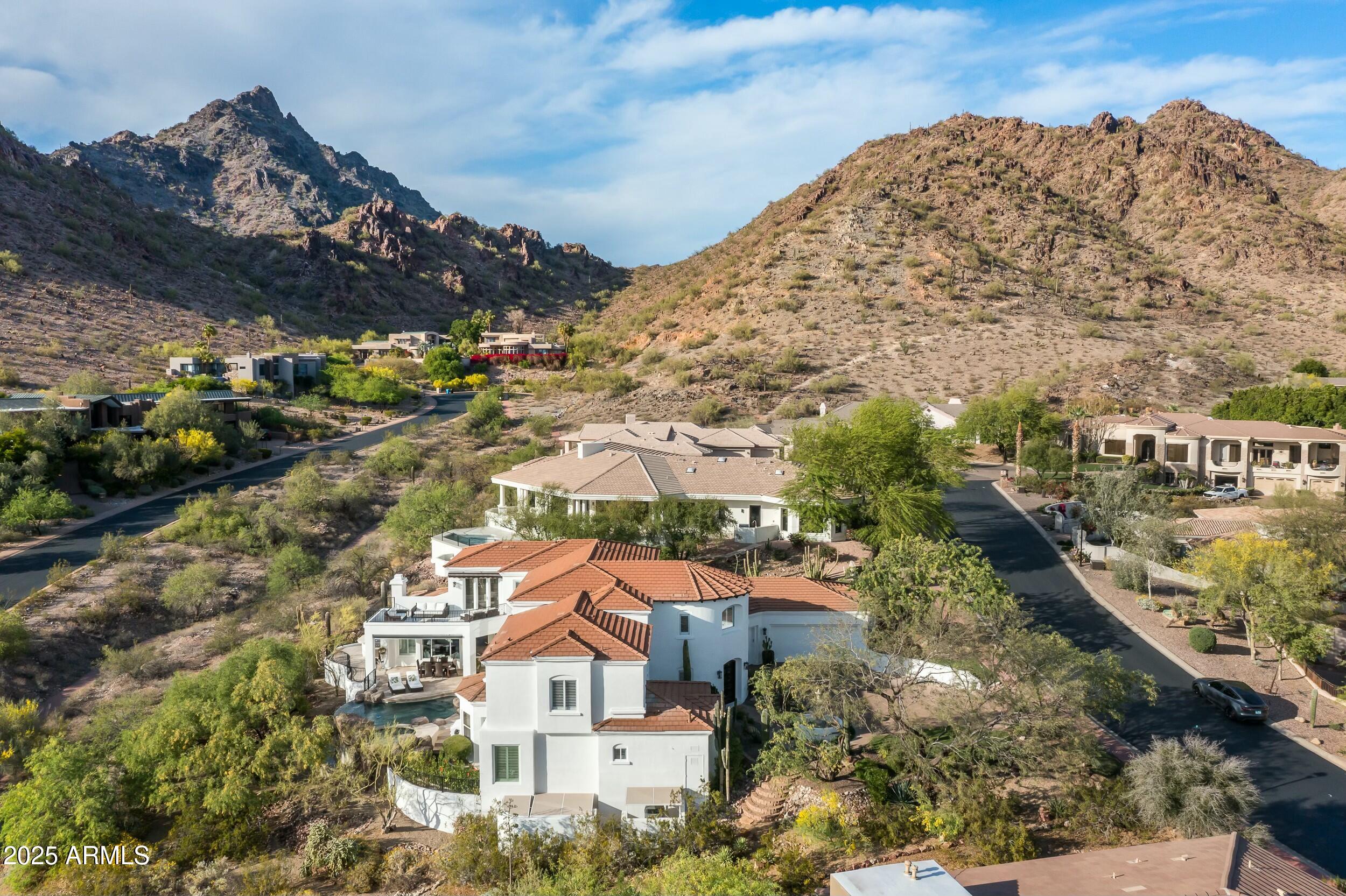 6556 N ARIZONA BILTMORE Circle