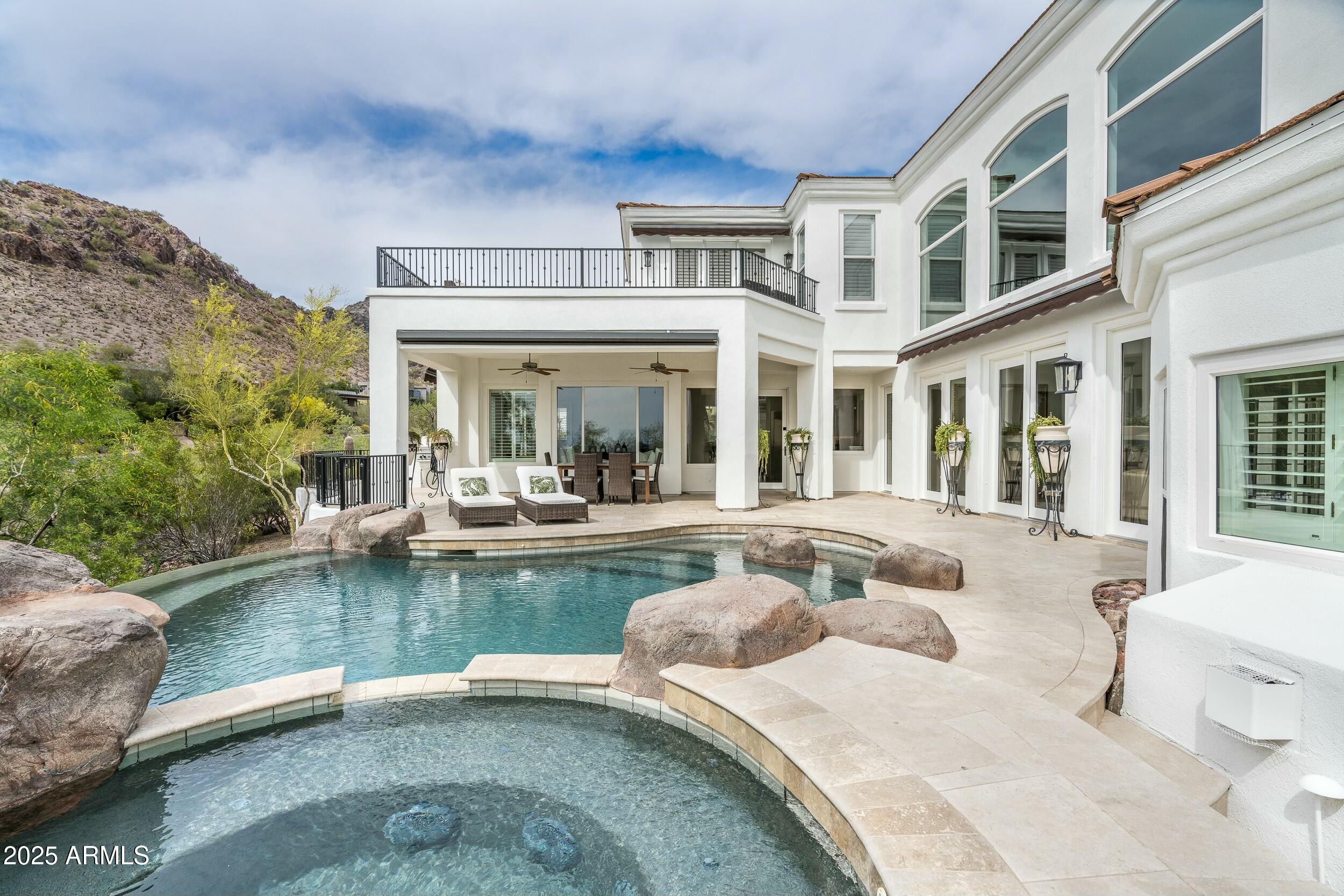 6556 N ARIZONA BILTMORE Circle